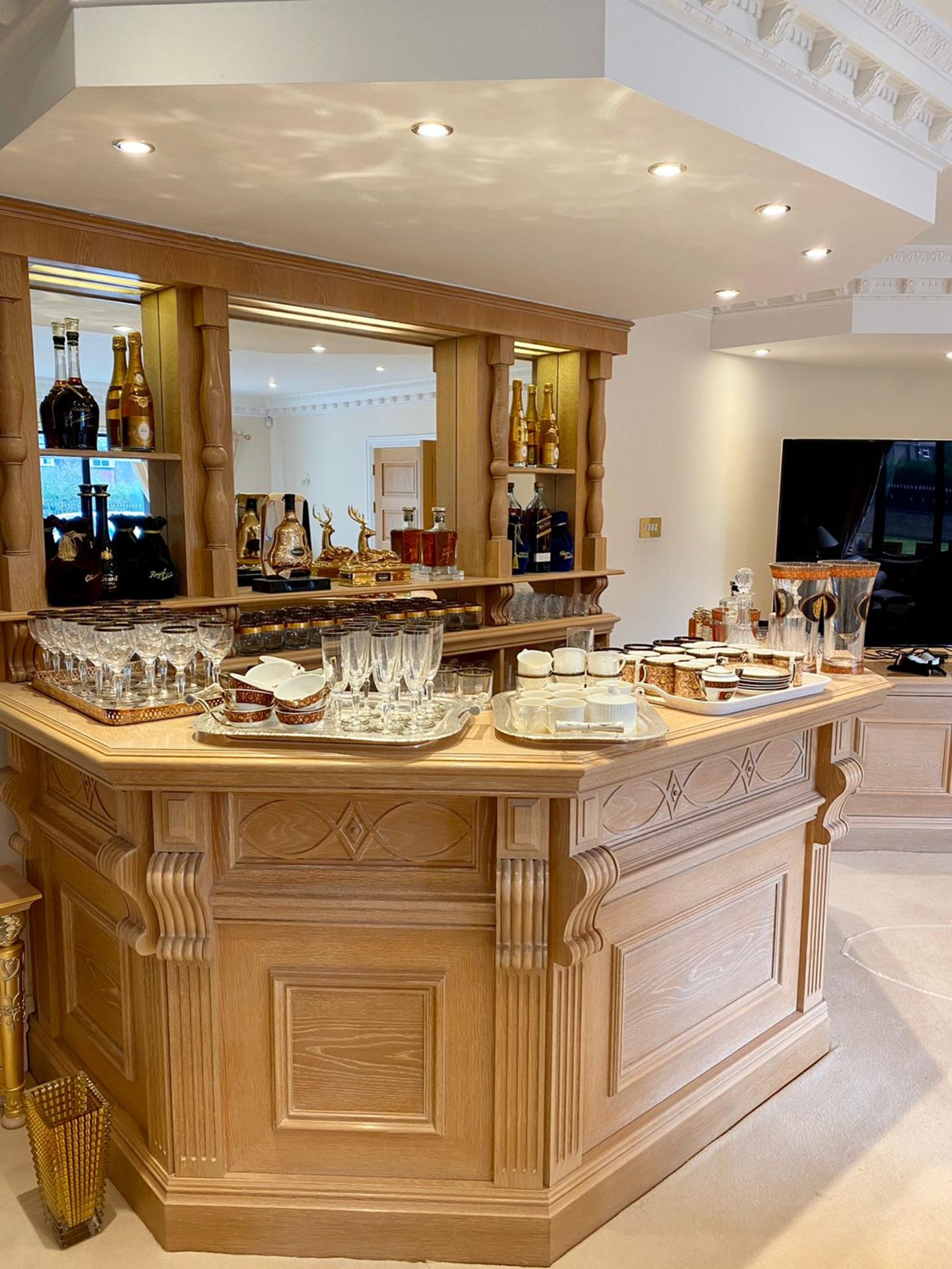 1 x Bespoke Solid Beech Home Bar With Backbar - Beautifully Crafted With Panelling and Curved - Image 2 of 25