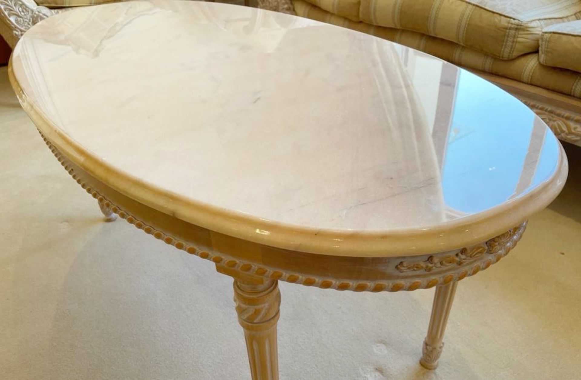 1 x French Shabby Chic Oval Coffee Table With Marble Top and Ornate Carved Base - Size: H50 x W118 x - Image 10 of 12