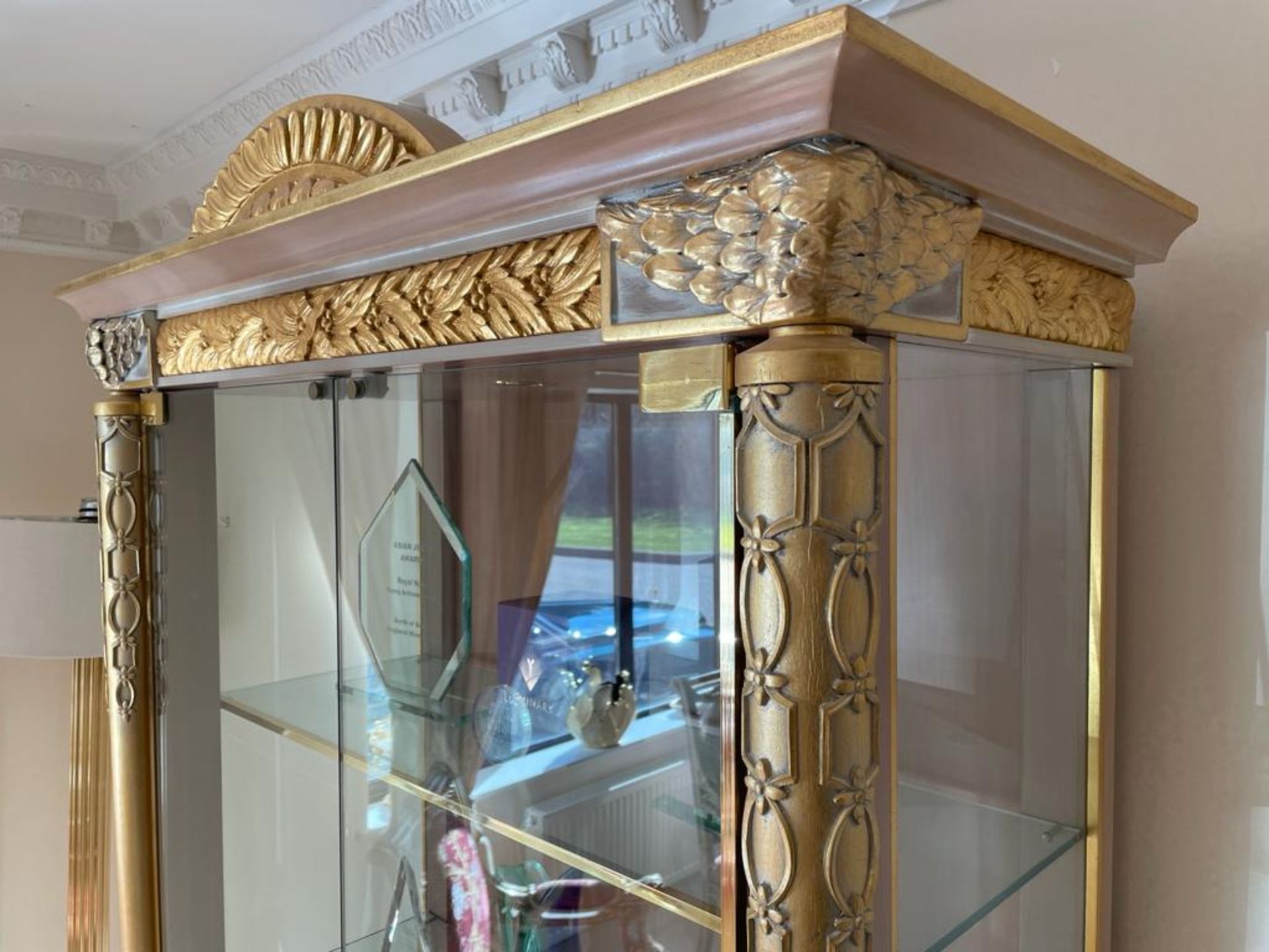 1 x Grand Showcase Upright Display Cabinet With Carved Wood Detail Finished in Gold - Features - Image 8 of 11