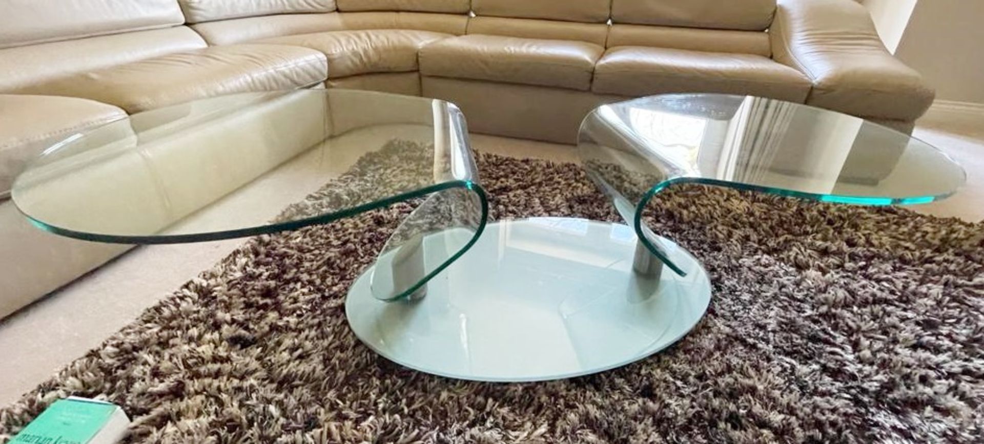 1 x Contemporary Extending Coffee Table With Two Glass Swivel Bases and Smoked Glass Base - Size: - Image 3 of 5