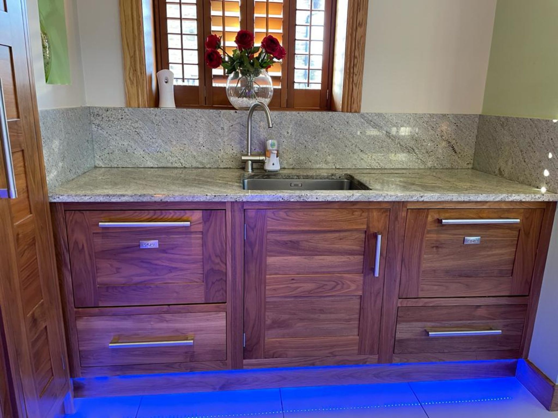 1 x Bespoke Curved Fitted Kitchen With Solid Wood Walnut Doors, Integrated Appliances, Granite Tops - Image 34 of 147
