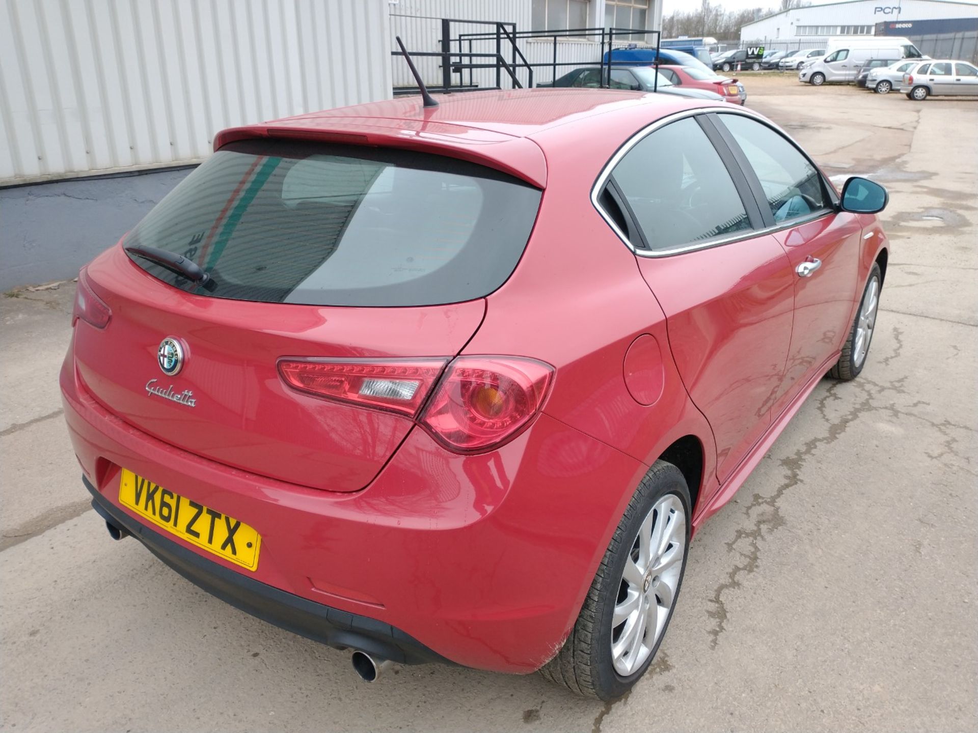 2011 Alfa Romeo Giulietta 2.0 3Dr Hatchback - CL505 - NO VAT ON THE HAMMER - Location: Corby, No - Image 3 of 17