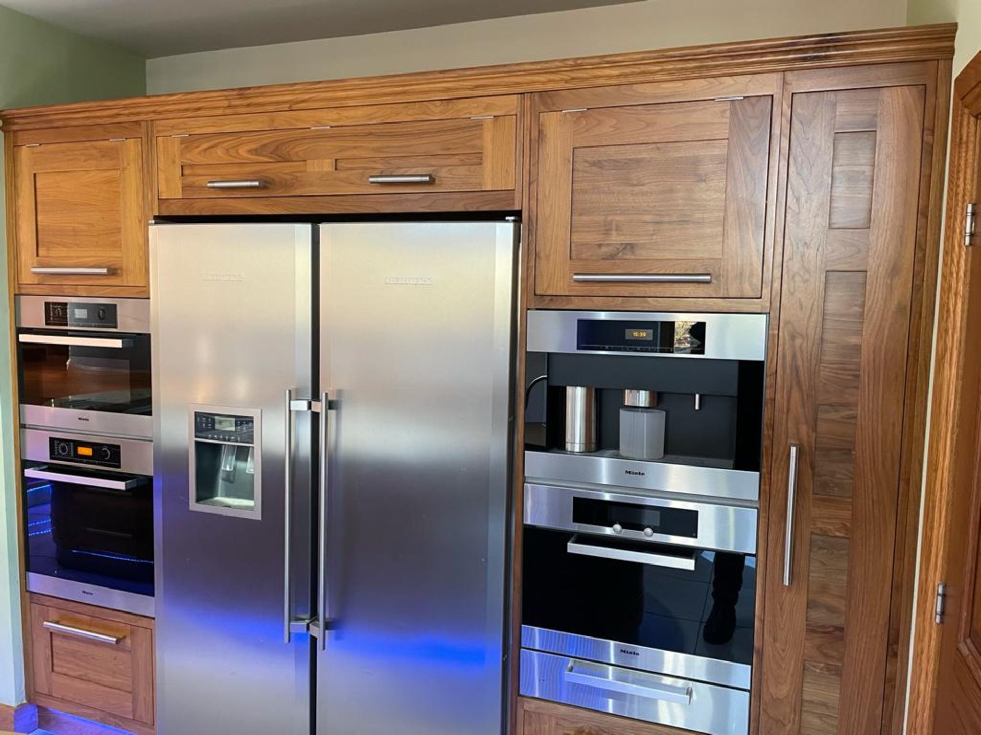 1 x Bespoke Curved Fitted Kitchen With Solid Wood Walnut Doors, Integrated Appliances, Granite Tops - Image 85 of 147