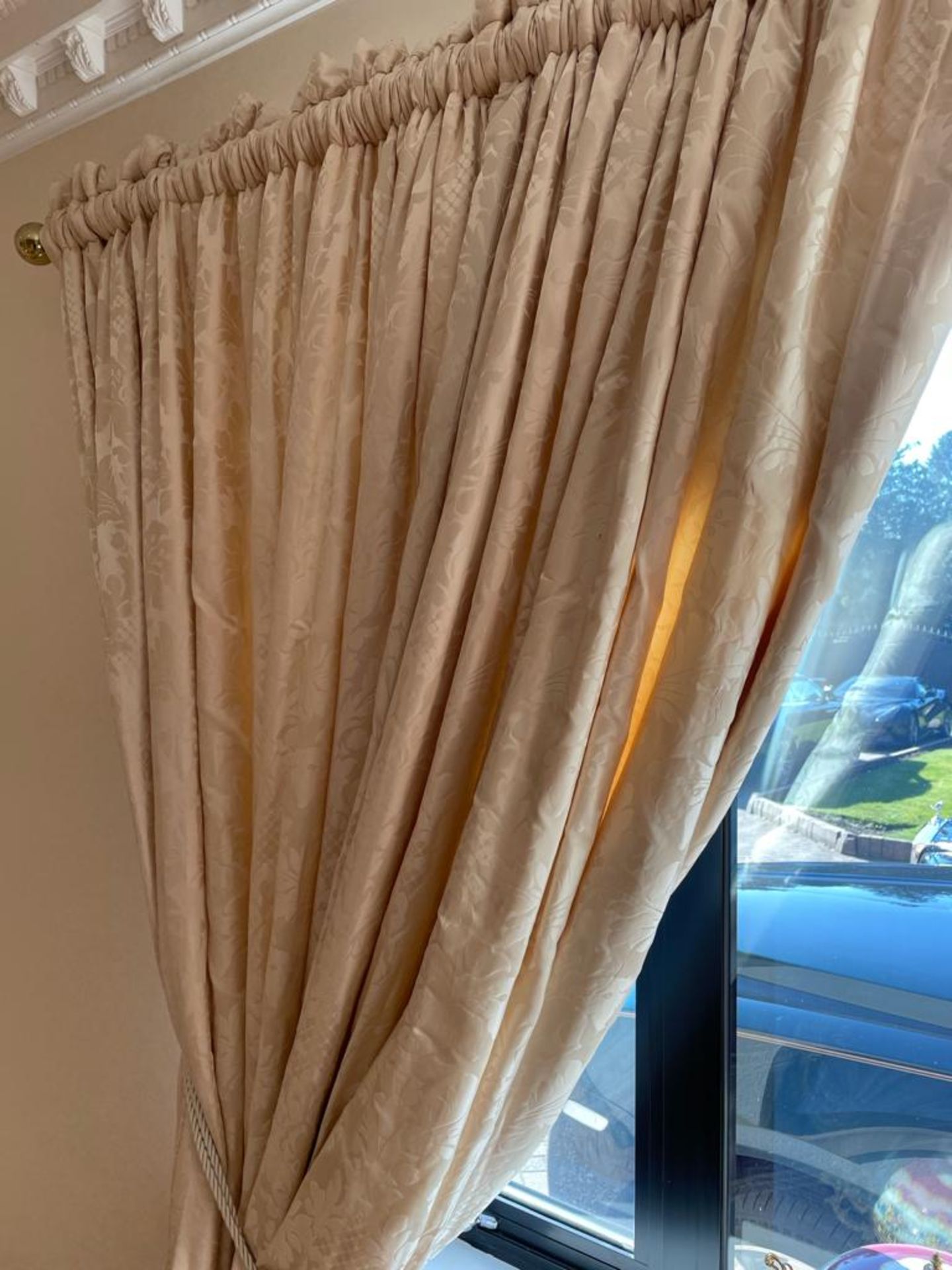 1 x Pair of Fabric Curtains With Blackout Liner and Brass Curtain Rail - Height 220 x Pole Length - Image 3 of 6