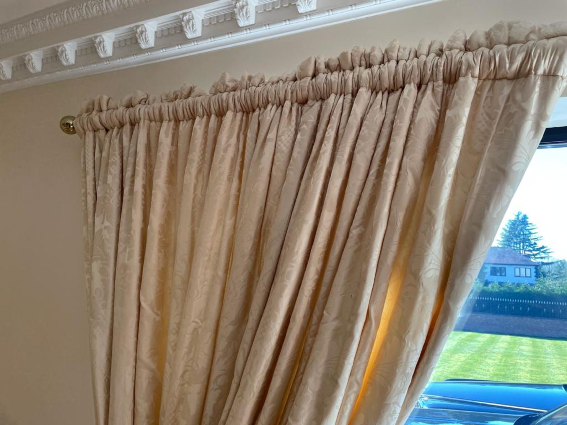 1 x Pair of Fabric Curtains With Blackout Liner and Brass Curtain Rail - Height 220 x Pole Length - Image 2 of 6