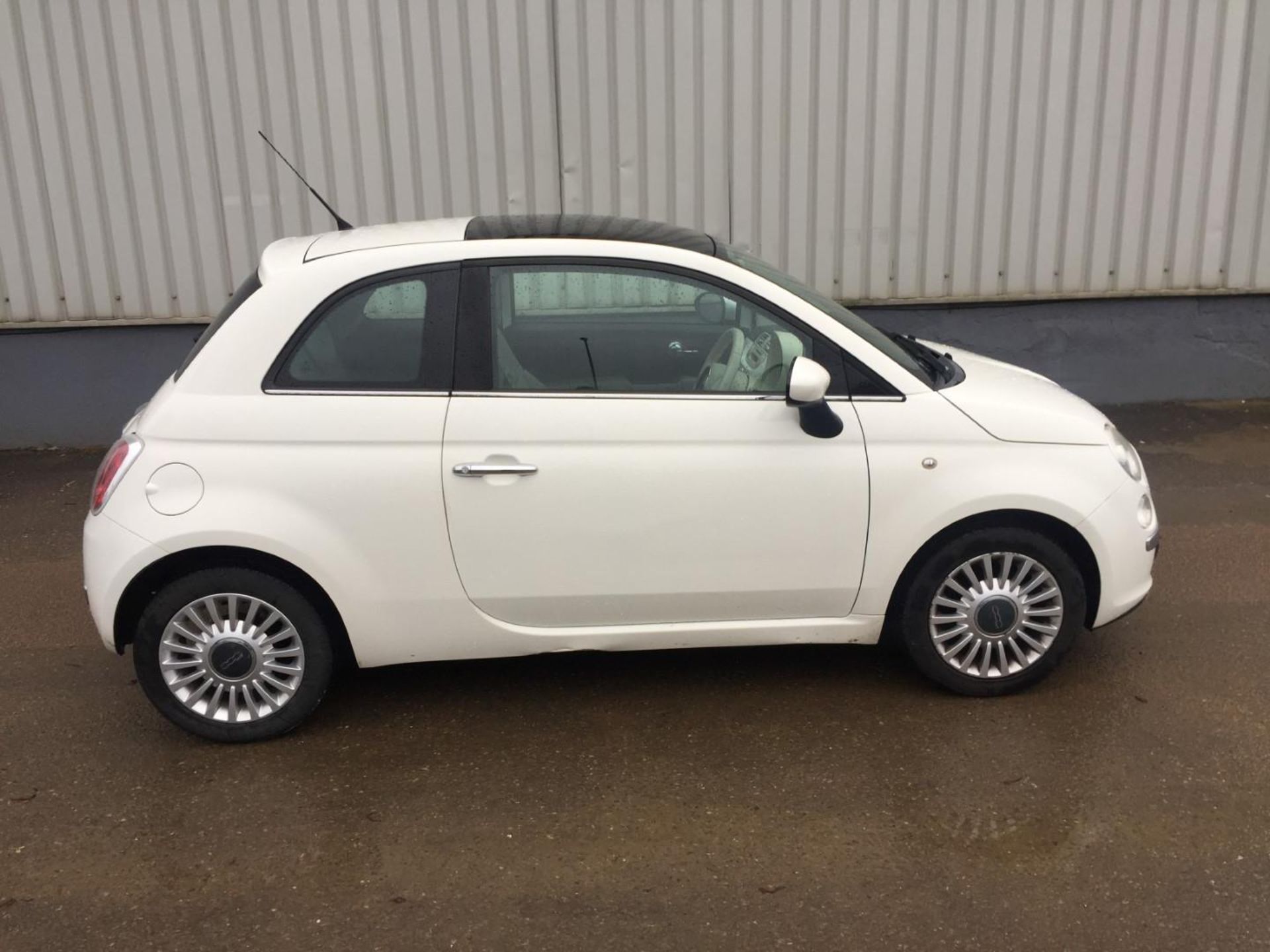 2009 Fiat 500 Lounge 1.2 3DR Hatchback - CL505 - NO VAT ON THE HAMM - Image 4 of 15