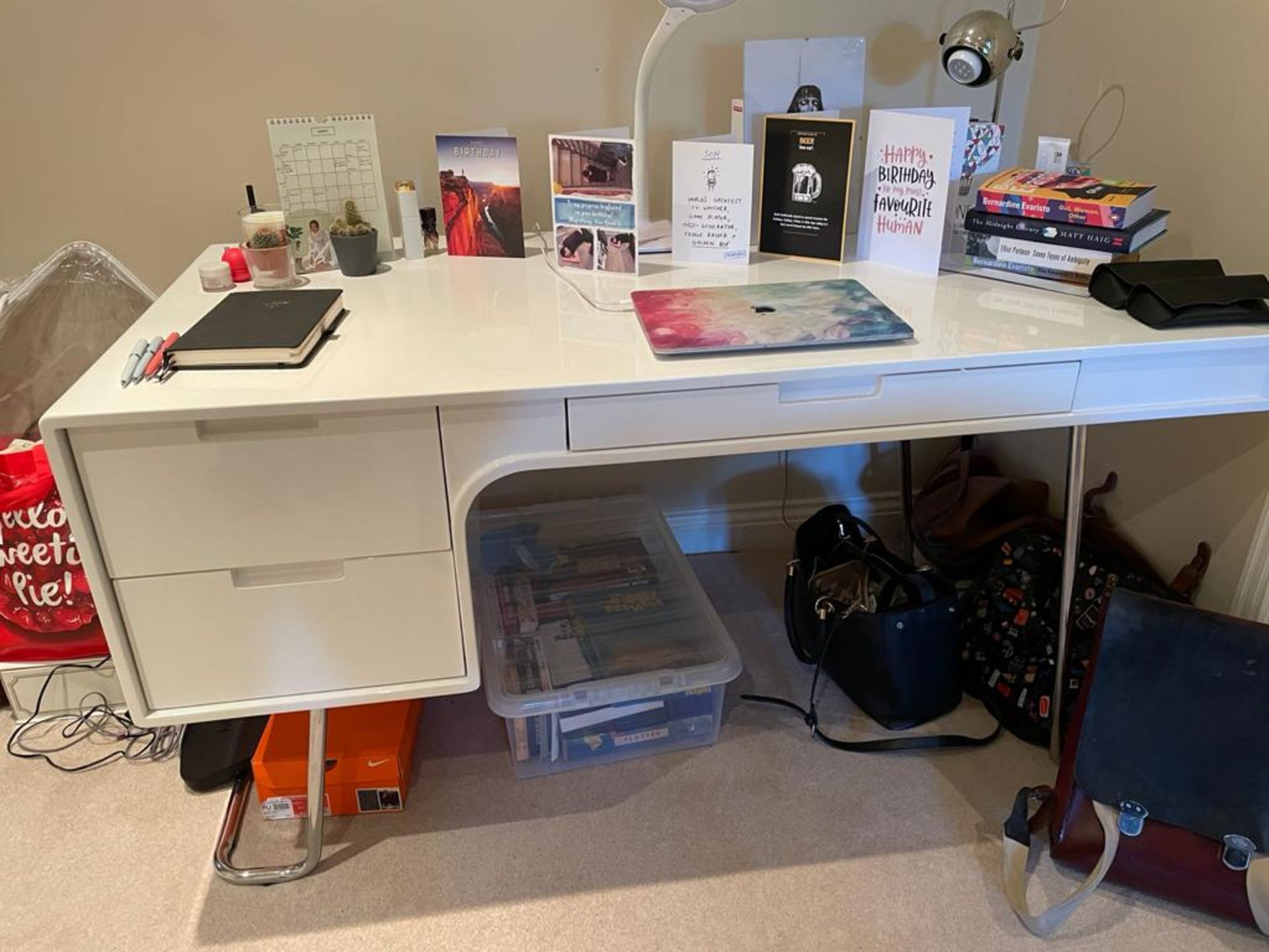 1 x Contemporary Home Office Desk in White Gloss With Chrome Legs and Three Drawers - Size: H70 x - Image 8 of 10