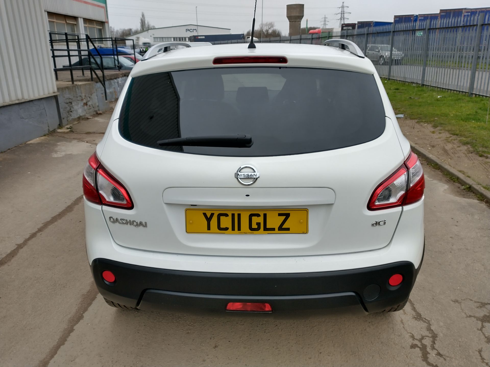 2011 Nissan Qashqai 2.0 5Dr SUV - CL505 - NO VAT ON THE HAMM - Image 5 of 18