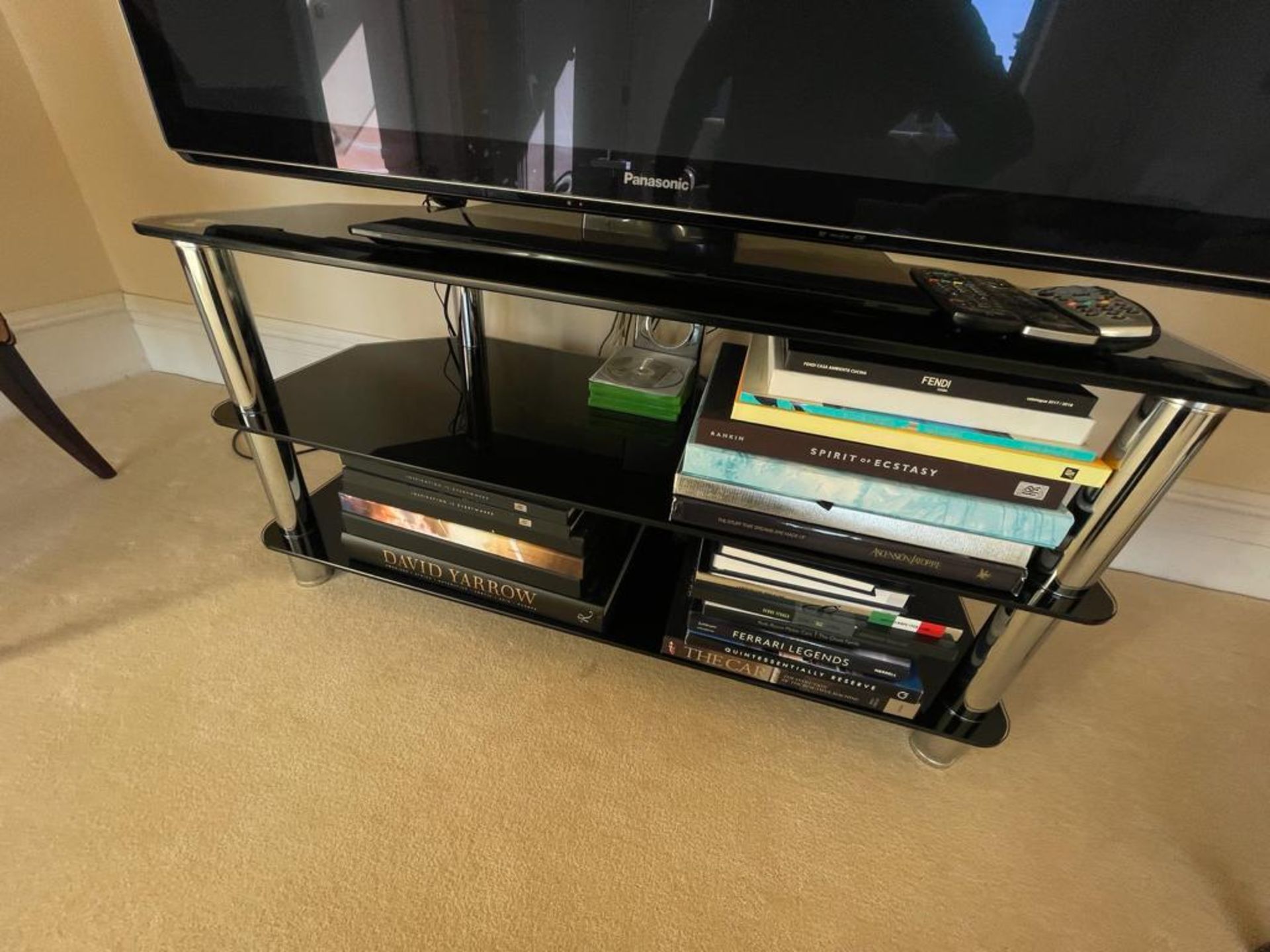 1 x Modern TV Stand With Black Glass Shelves and Chrome Supports - Size: H52 x W105 x D45 cms - NO - Image 2 of 4