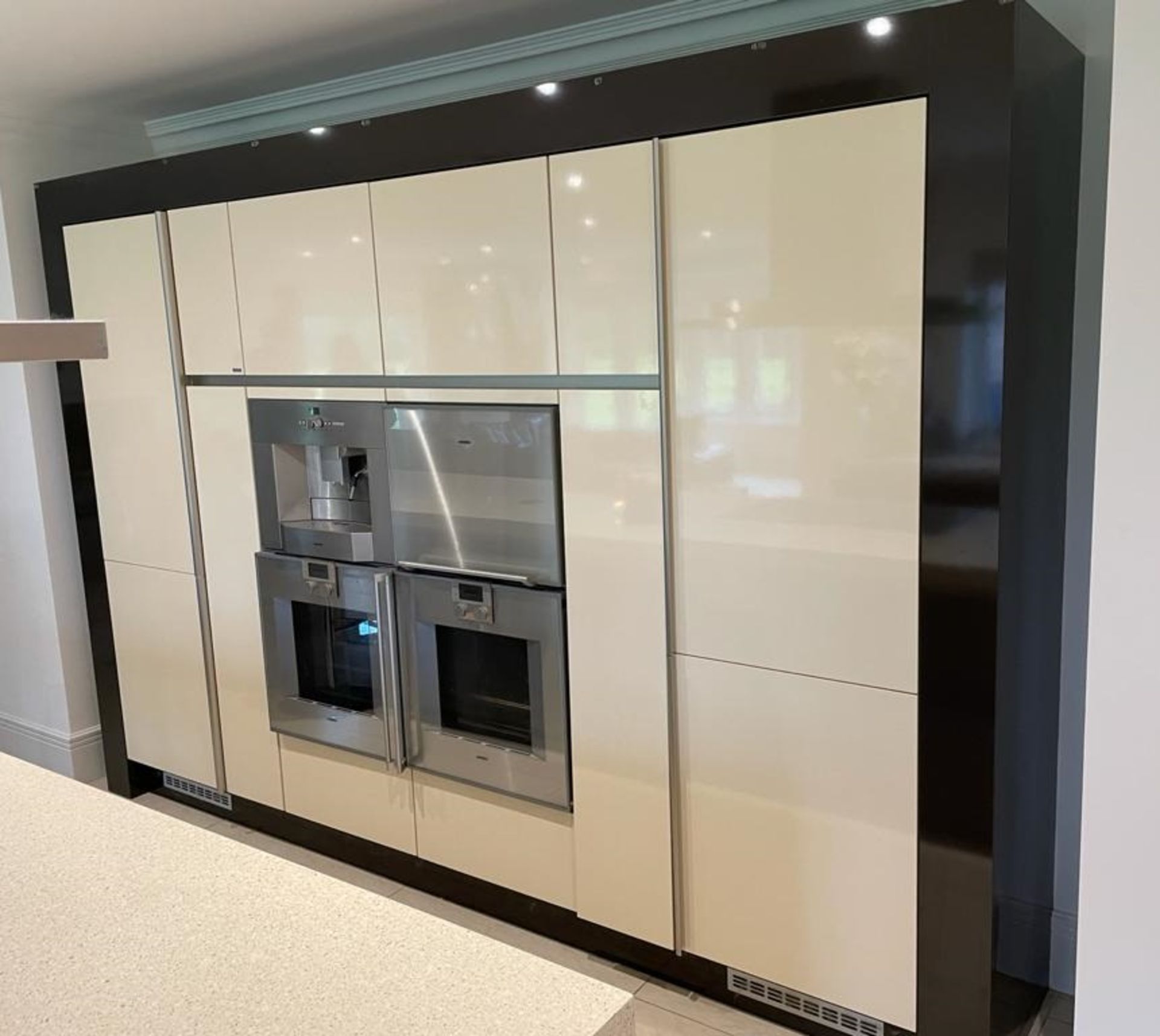 1 x Bespoke SIEMATIC Fitted S2 Handless Kitchen With High End Integrated Gaggenau Appliances - Image 7 of 76