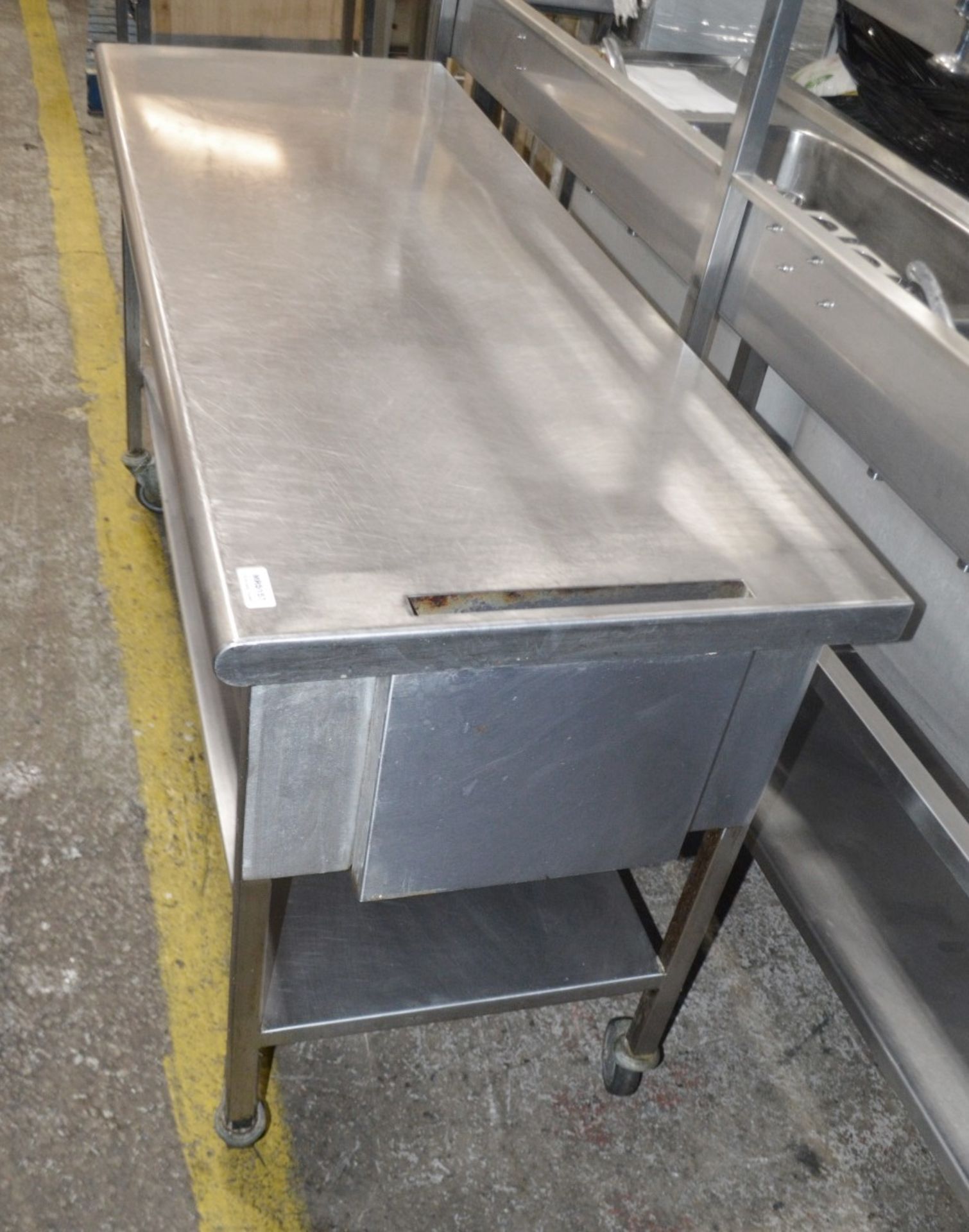1 x Stainless Steel Commercial Kitchen Long Prep Table On Castors - Dimensions: H89 x W160 x D60cm - - Image 3 of 3