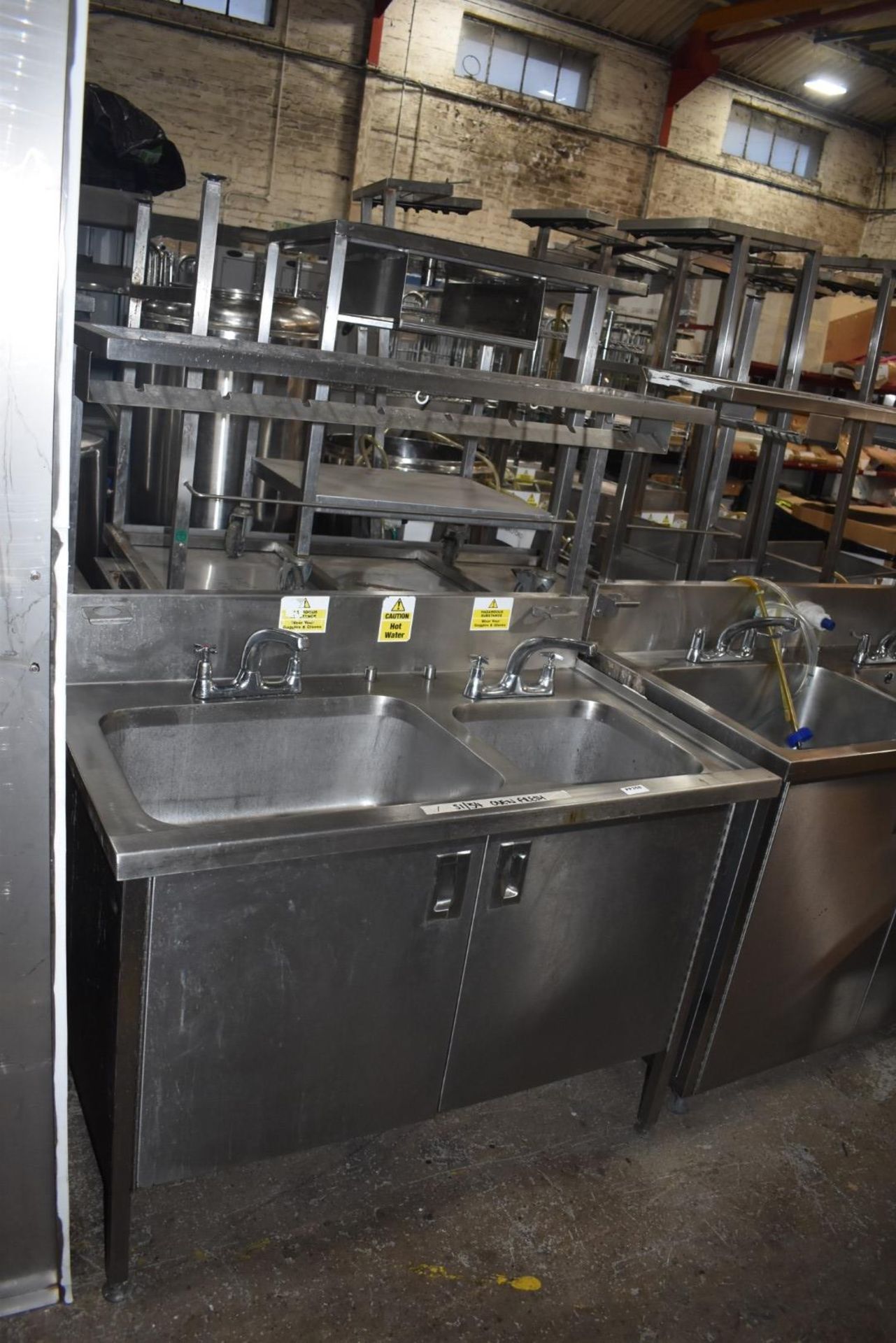 1 x Commercial Kitchen Wash Station With Two Large Sink Bowls, Mixer Taps, Overhead Drying Rack - Image 3 of 9