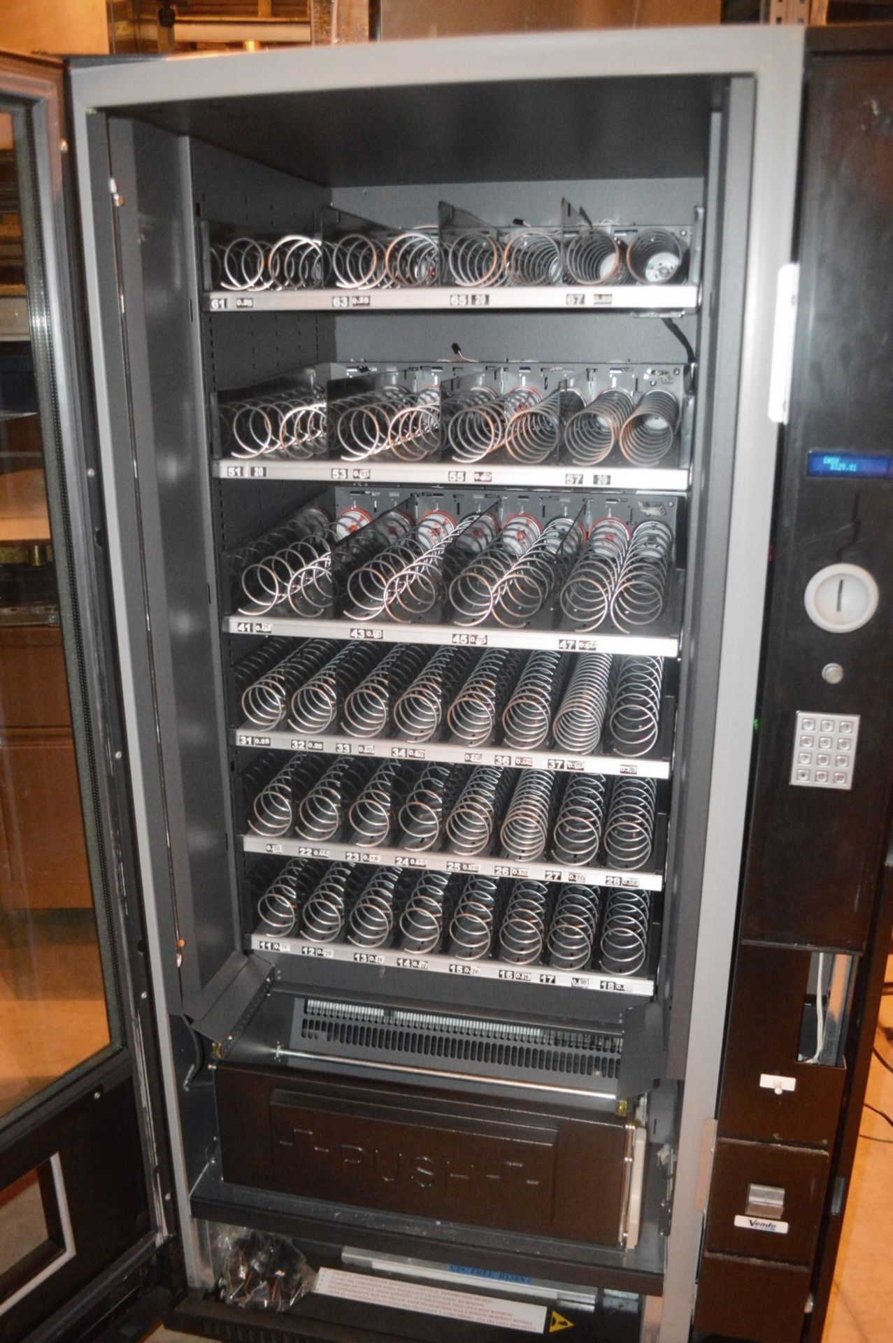 1 x VENDO Vending Machine (SVE G5F) - Dimensions: H184 x W96 x D86cm - Very Recently Removed From - Image 3 of 18