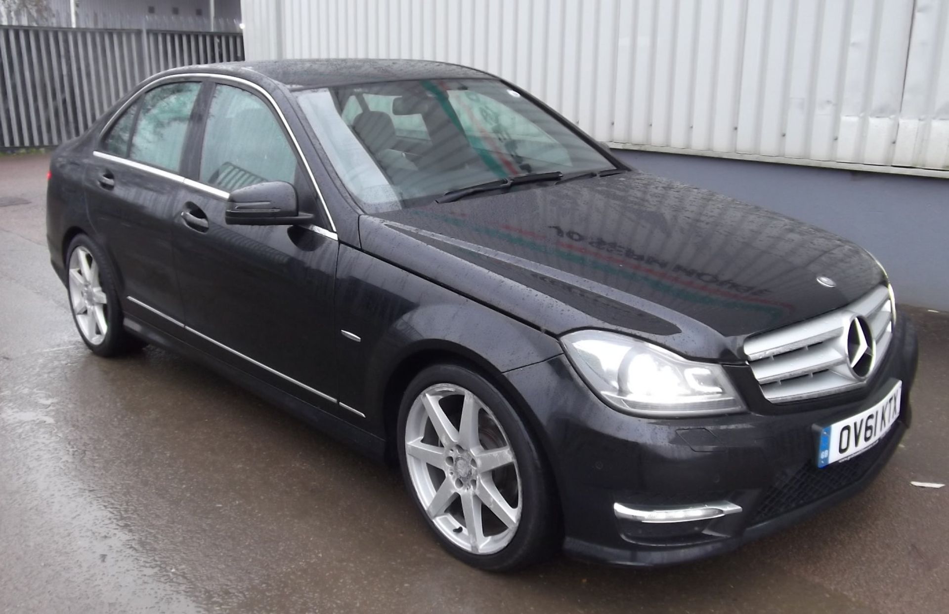 2011 Mercedes C220 CDI BlueEFFICIENCY Sport Edition 125 4dr Auto Saloon - CL505 - NO VAT ON THE HAMM - Image 15 of 21