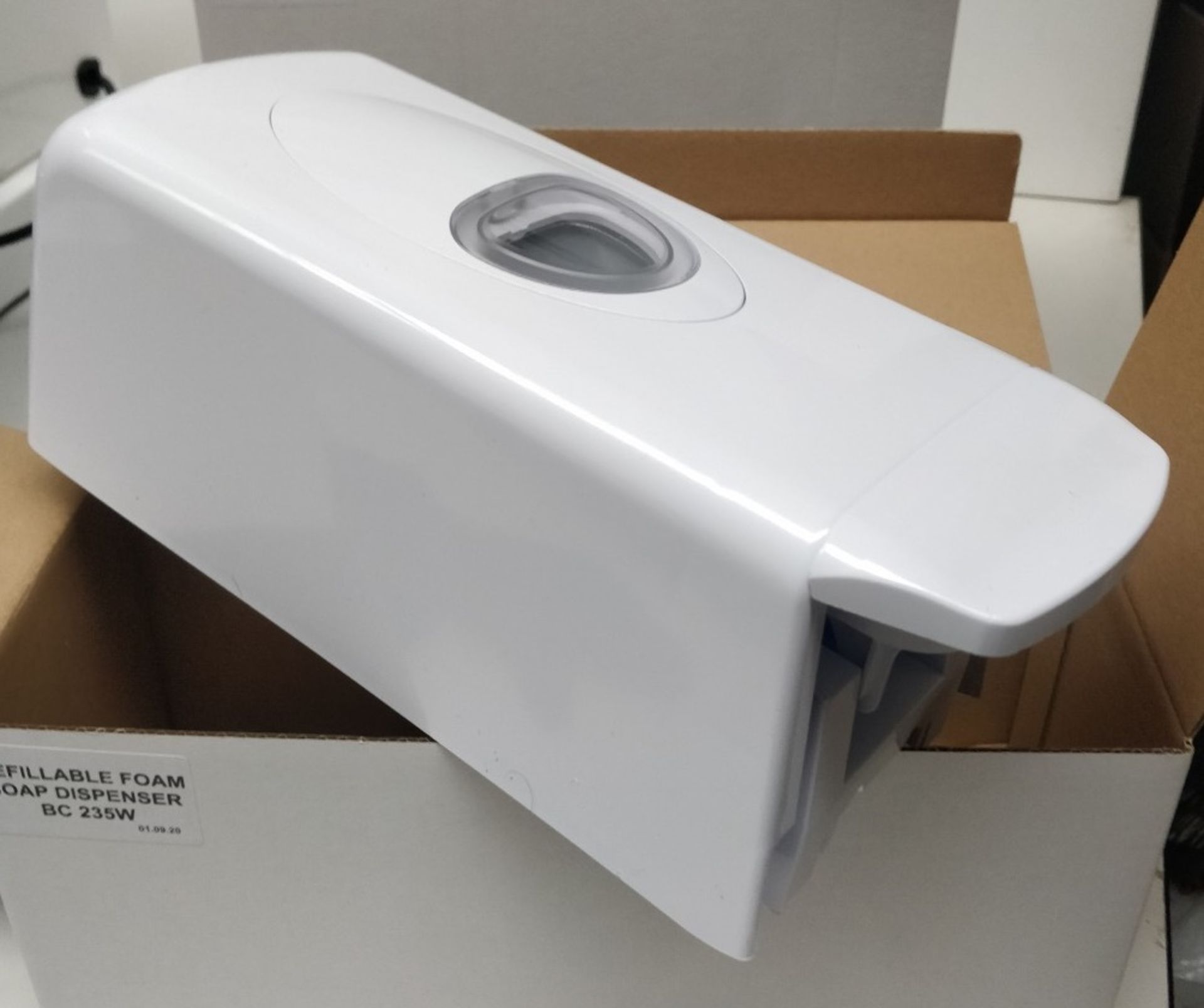 4 x Refillable Hand Soap Dispensers in White - Model BC 235W - Brand New and Boxed - Recently - Image 4 of 5