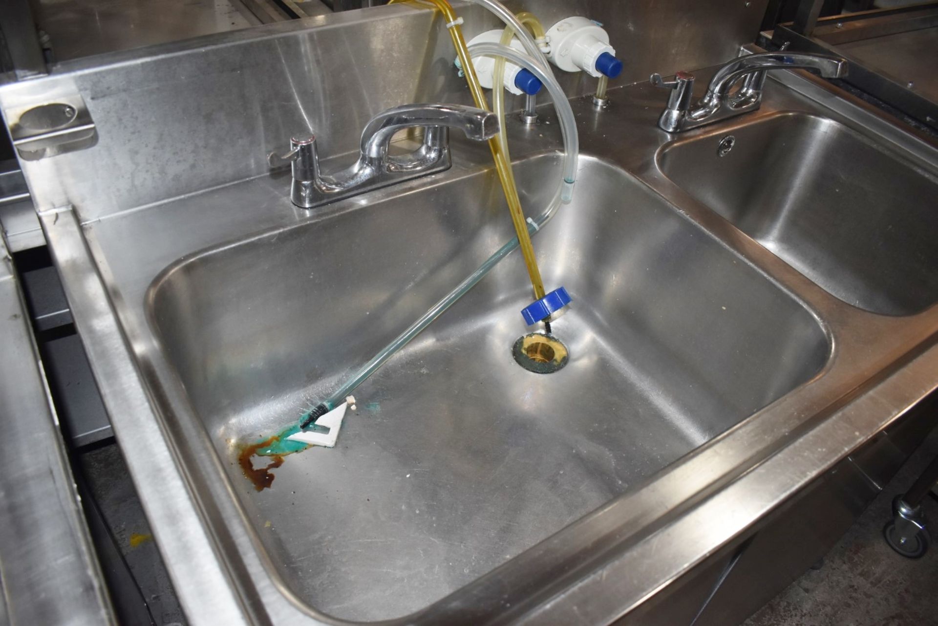 1 x Commercial Kitchen Wash Station With Two Large Sink Bowls, Mixer Taps, Overhead Drying Rack - Image 7 of 7