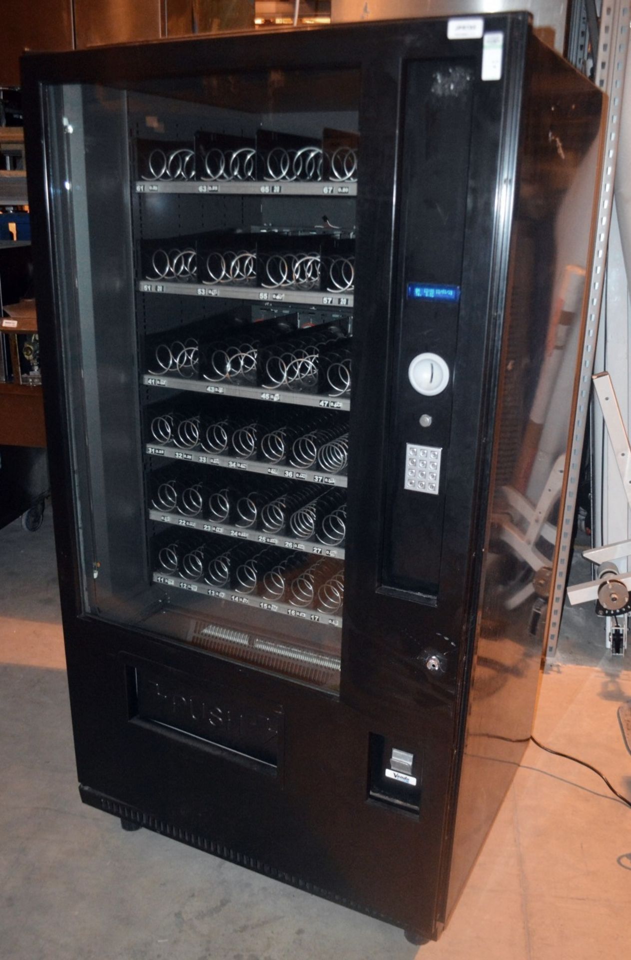 1 x VENDO Vending Machine (SVE G5F) - Dimensions: H184 x W96 x D86cm - Very Recently Removed From
