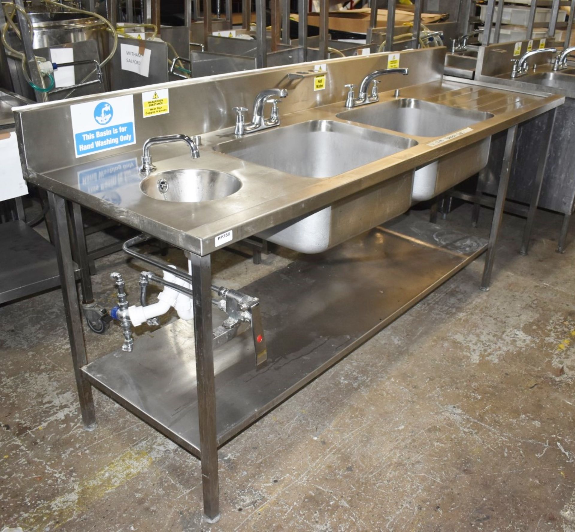 1 x Commercial Kitchen Wash Station With Two Large Sink Bowls, Mixer Taps, Drainer, Handfree Wash - Image 5 of 8