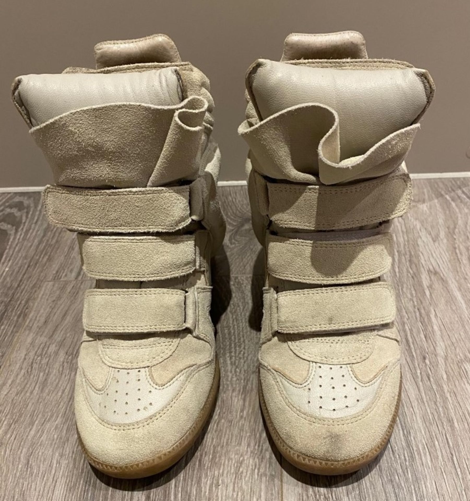 1 x Pair Of Genuine Isabel Marant Boots In Crème - Size: 36 - Preowned in Very Good Condition - Ref: