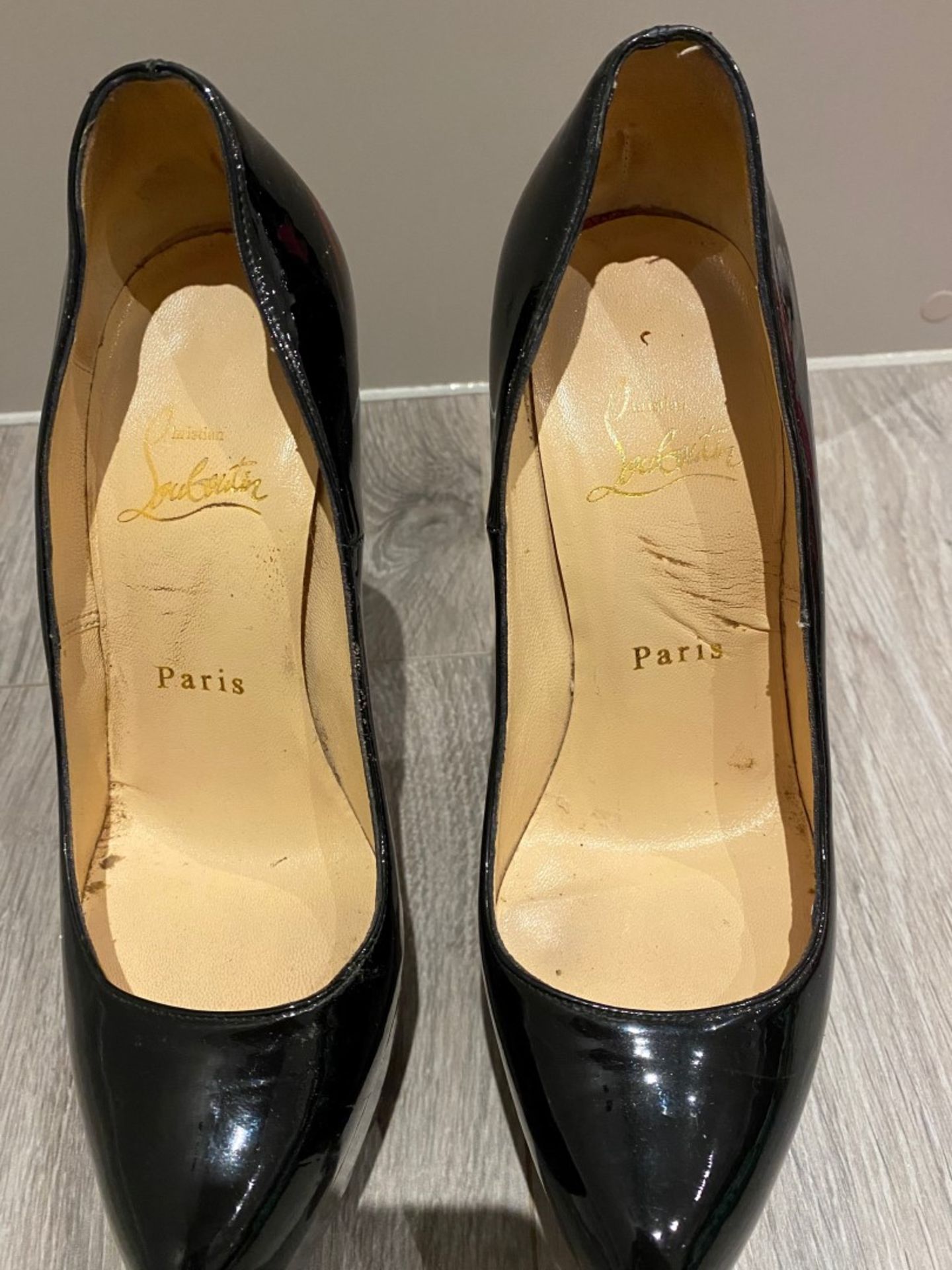 1 x Pair Of Genuine Christain Louboutin High Heel Shoes In Black - Size: 36.5 - Preowned in Worn Con - Image 2 of 5