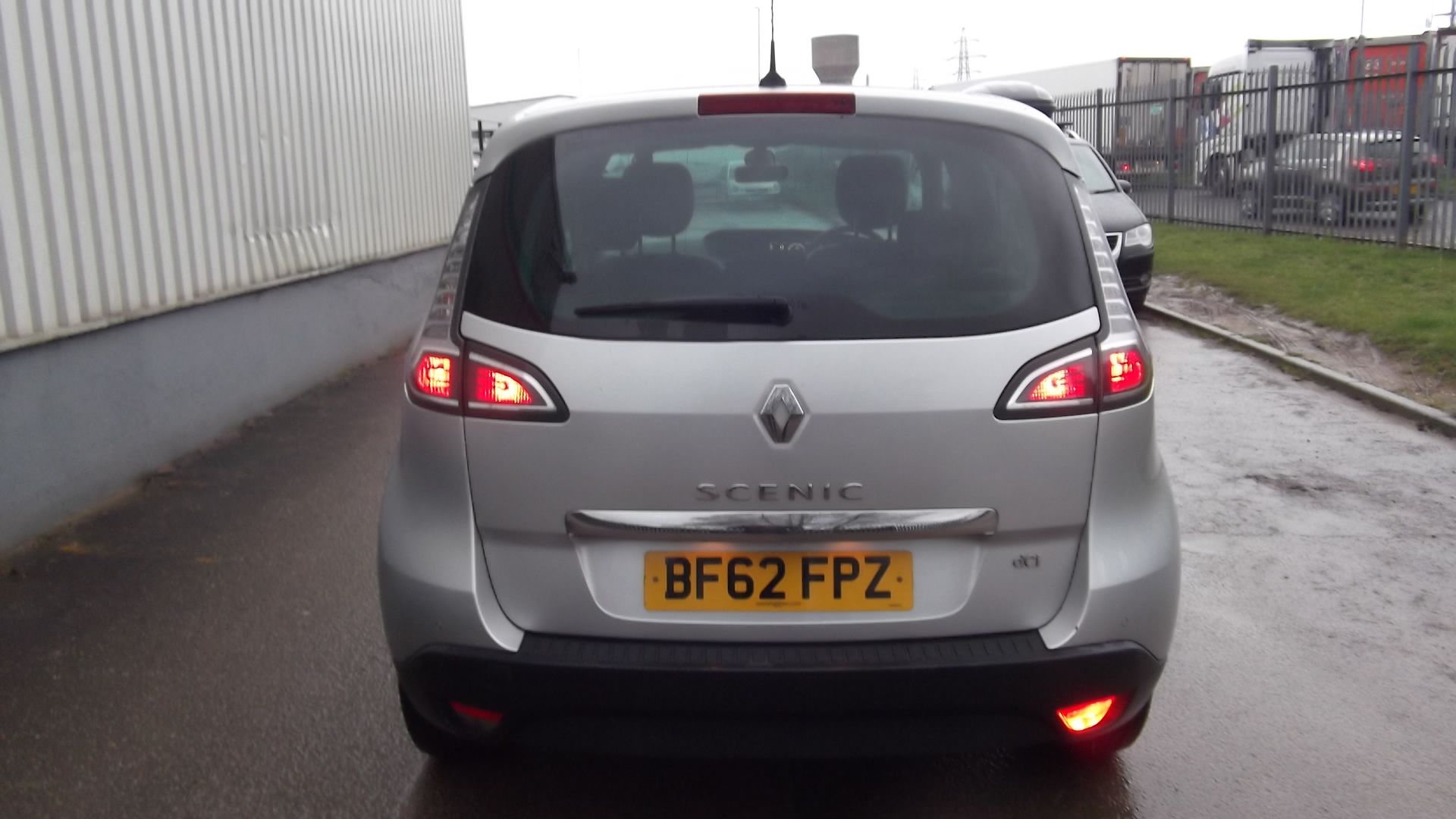 2012 Renault Scenic D-Que Tt Energy Dci S/S 1.6 5Dr - CL505 - NO VAT ON THE HAMMER - Locatio - Image 7 of 18