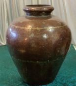 1 x Large Brown Display Urn - Dimensions: 60x50cm - Ref: Lot 88 - CL548 - Location: Near Market