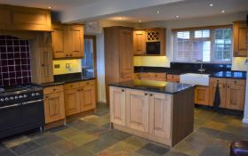 1 x Hettich Farmhouse Style Fitted Kitchen - Features Solid Birchwood Doors, Centre Island,