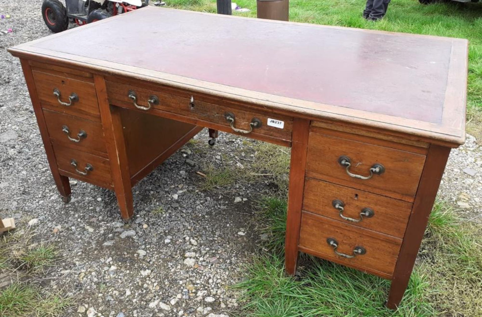 1 x Large Original Writing Desk With Leather Top Pad And Deep Drawers With Original Castors Under - Image 7 of 13