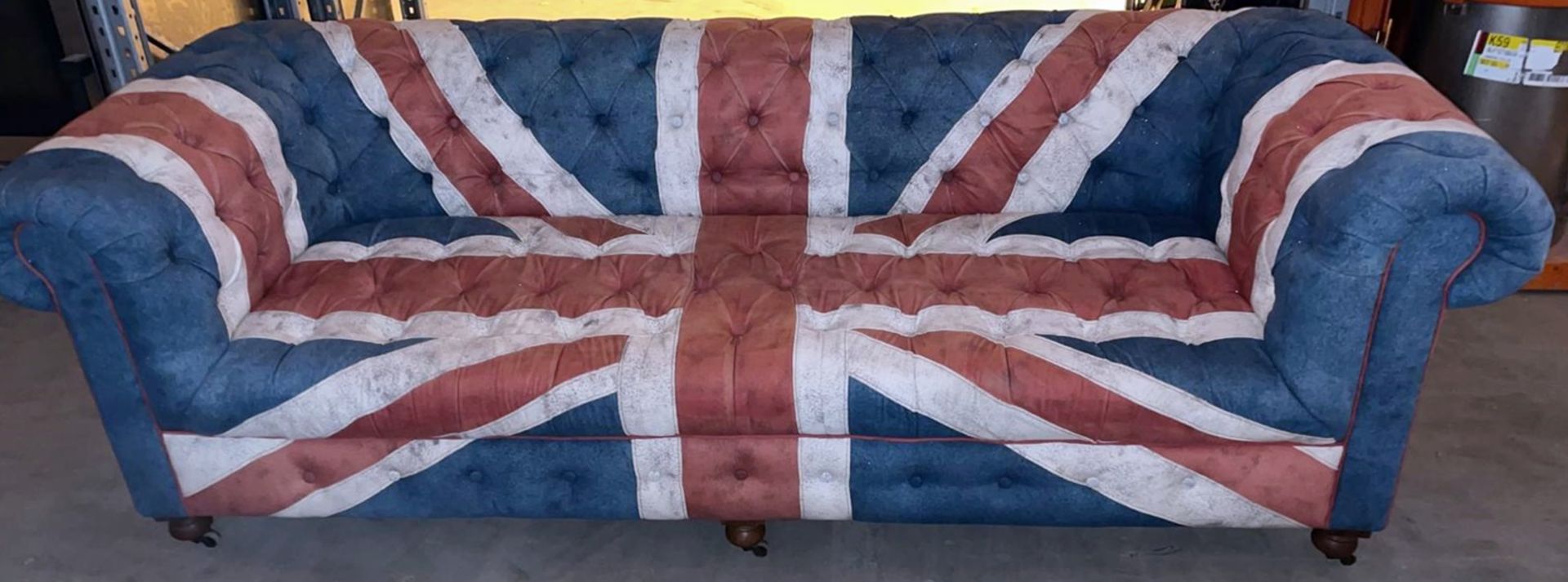 1 x Chesterfield-Style Button Back Sofa With A Union Jack Design - Dimensions: H78xW97xL242 - Pre-