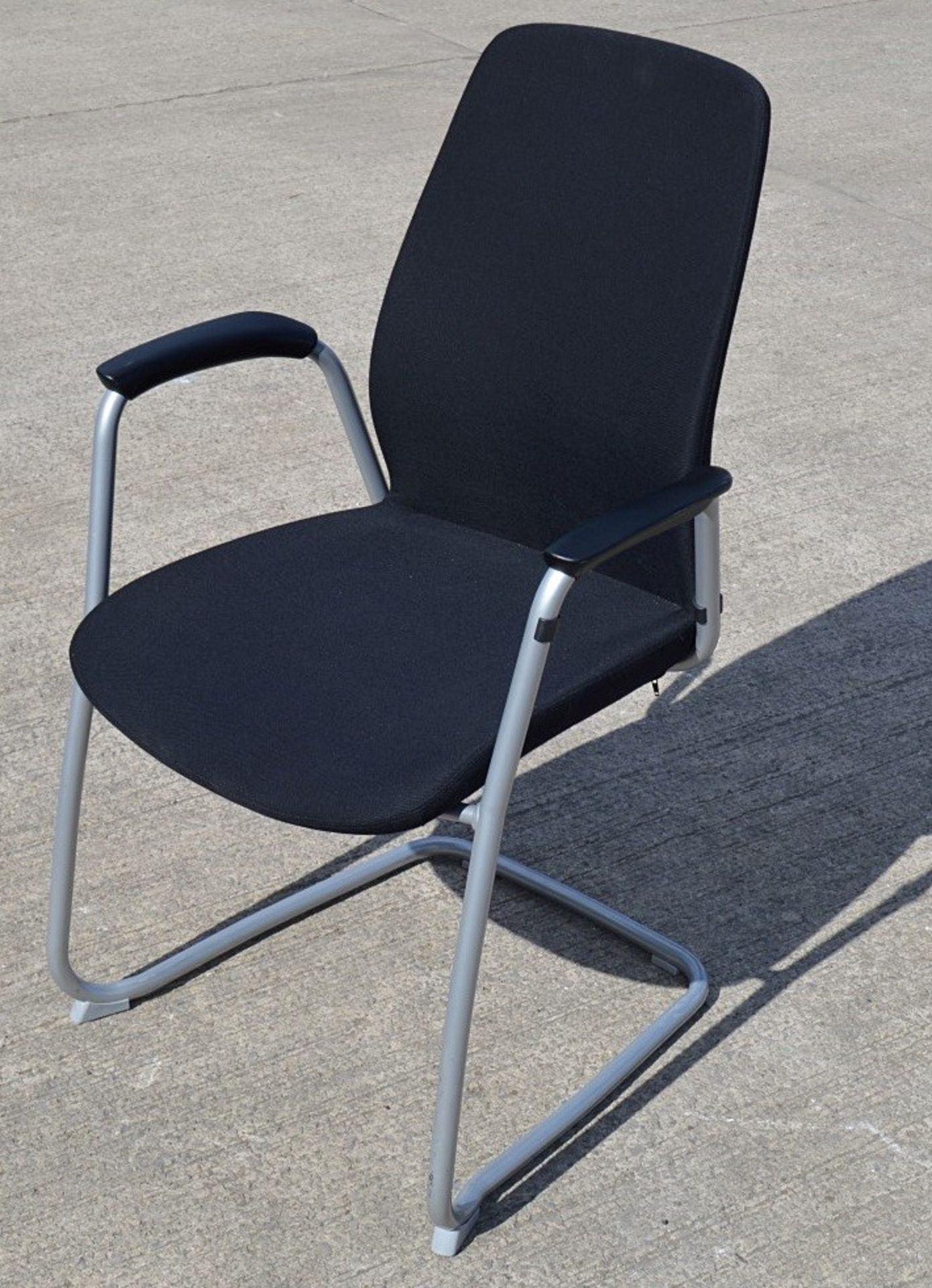 4 x Kinnarps 5000CV Meeting Chairs In Black - Dimensions: W59 x H92 x D53, Seat 45cm - Made In - Image 4 of 7
