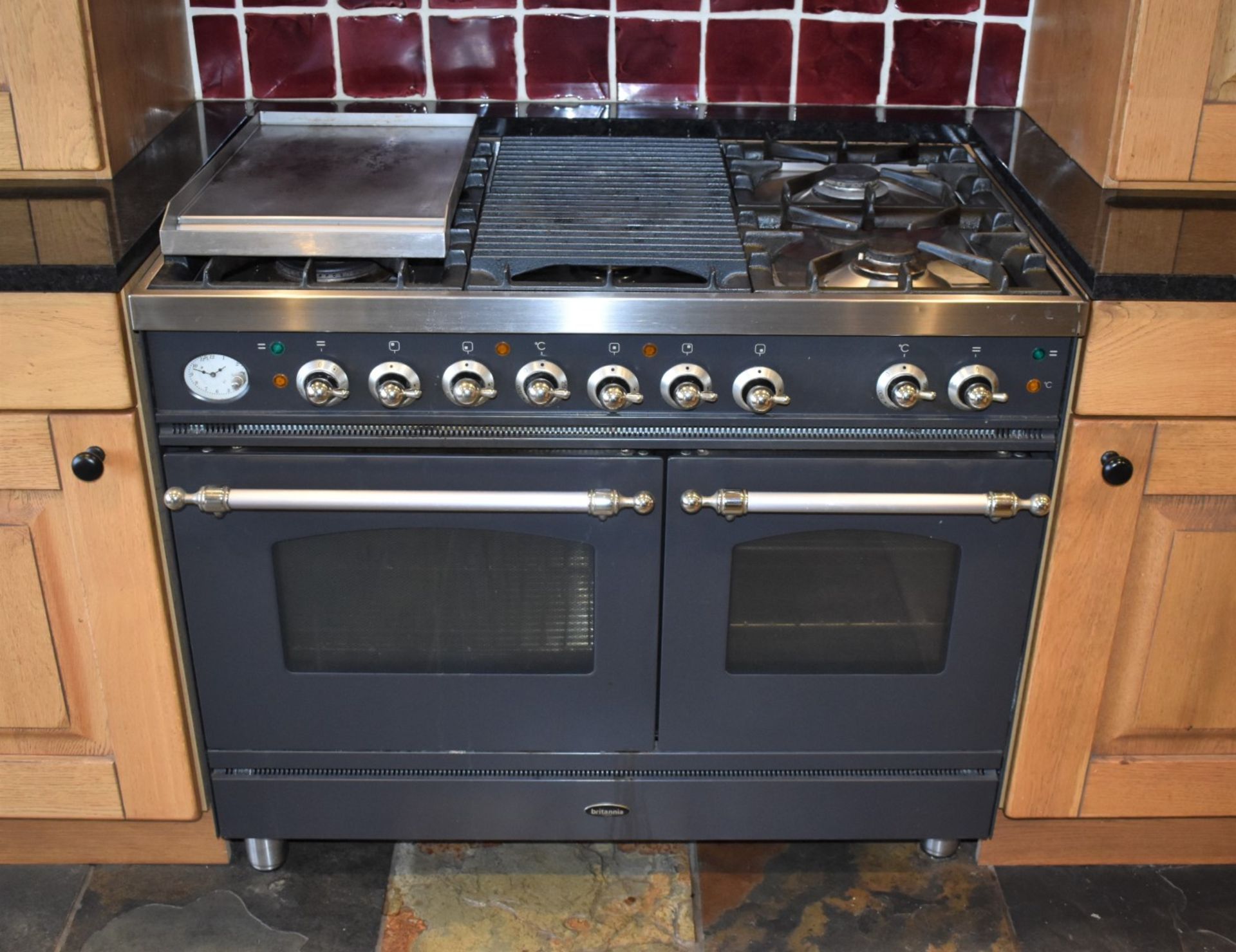 1 x Britannia 100cm Range Cooker With Griddle and Hotplate - G20 Gas - Location: Macclesfield