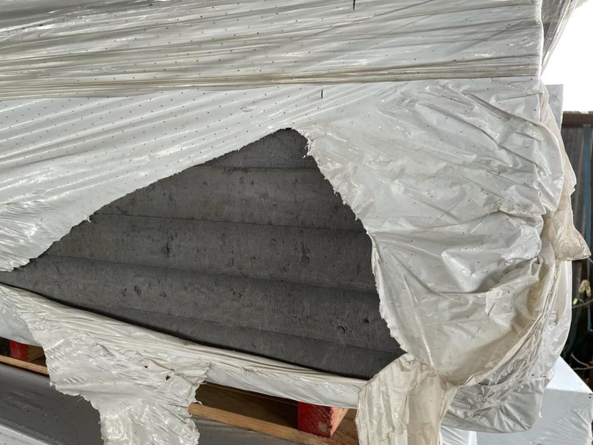 12 x Xenergy RTM Plus Extruded Polystyrene Thermal Insulation Boards - Size: 600 x 2500 x 35mm - New - Image 3 of 6