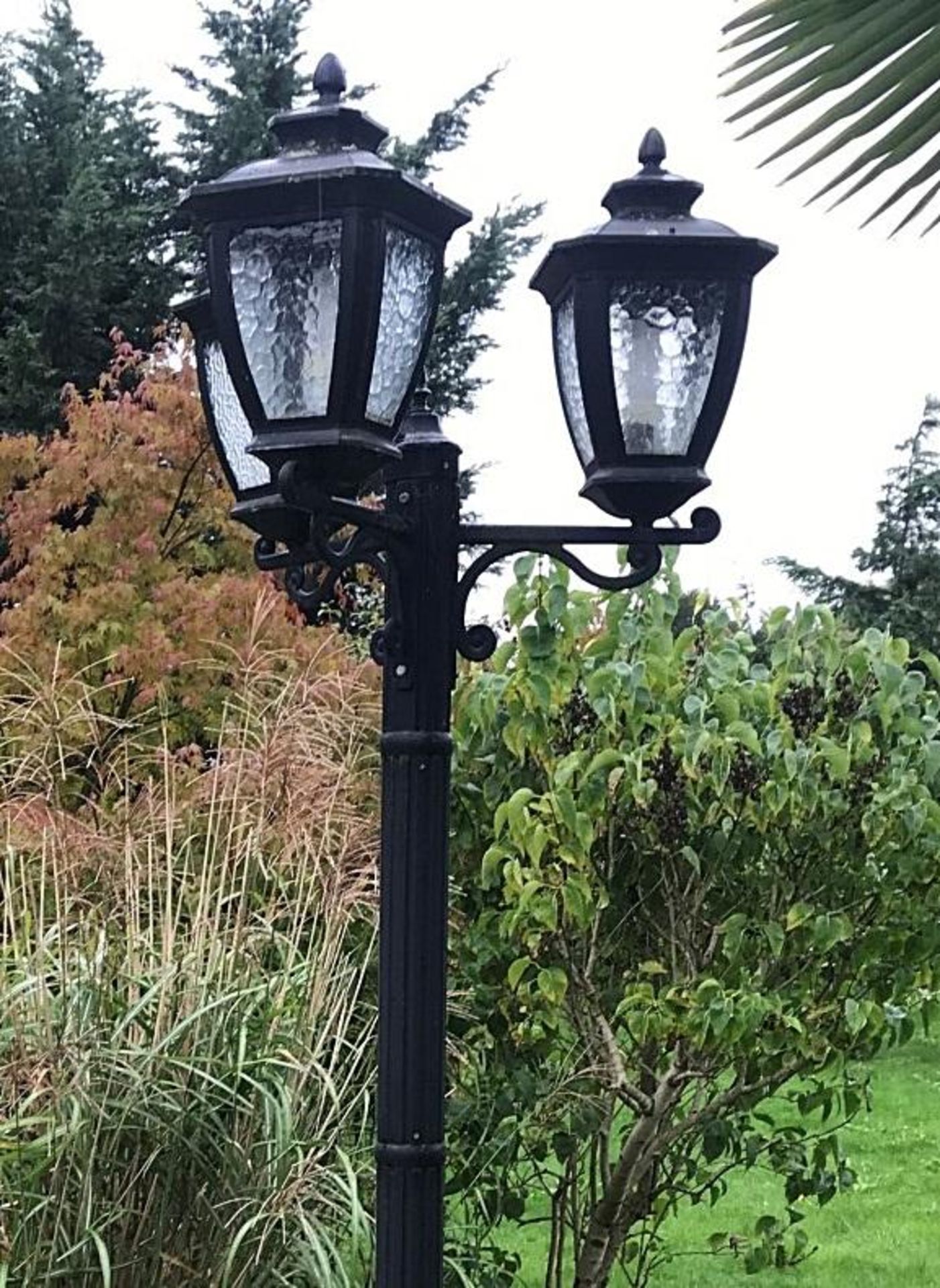 1 x Cast Iron Triple Head Street Lantern - Dimensions: Height 250cm x Base Diameter Approx 30cm - - Image 2 of 2