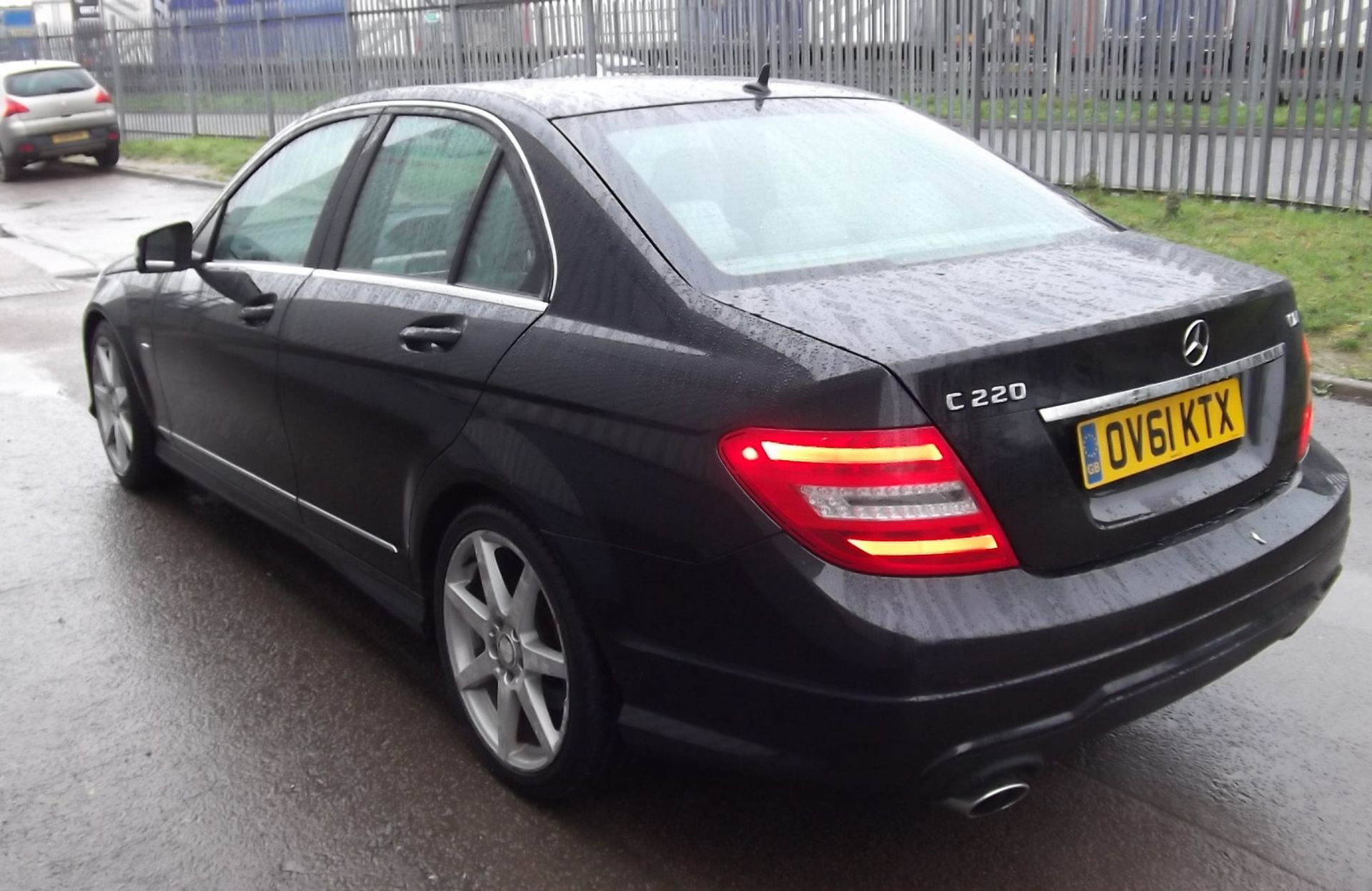2011 Mercedes C220 CDI BlueEFFICIENCY Sport Edition 125 4dr Auto Saloon - CL505 - NO VAT ON THE HAMM - Image 5 of 21