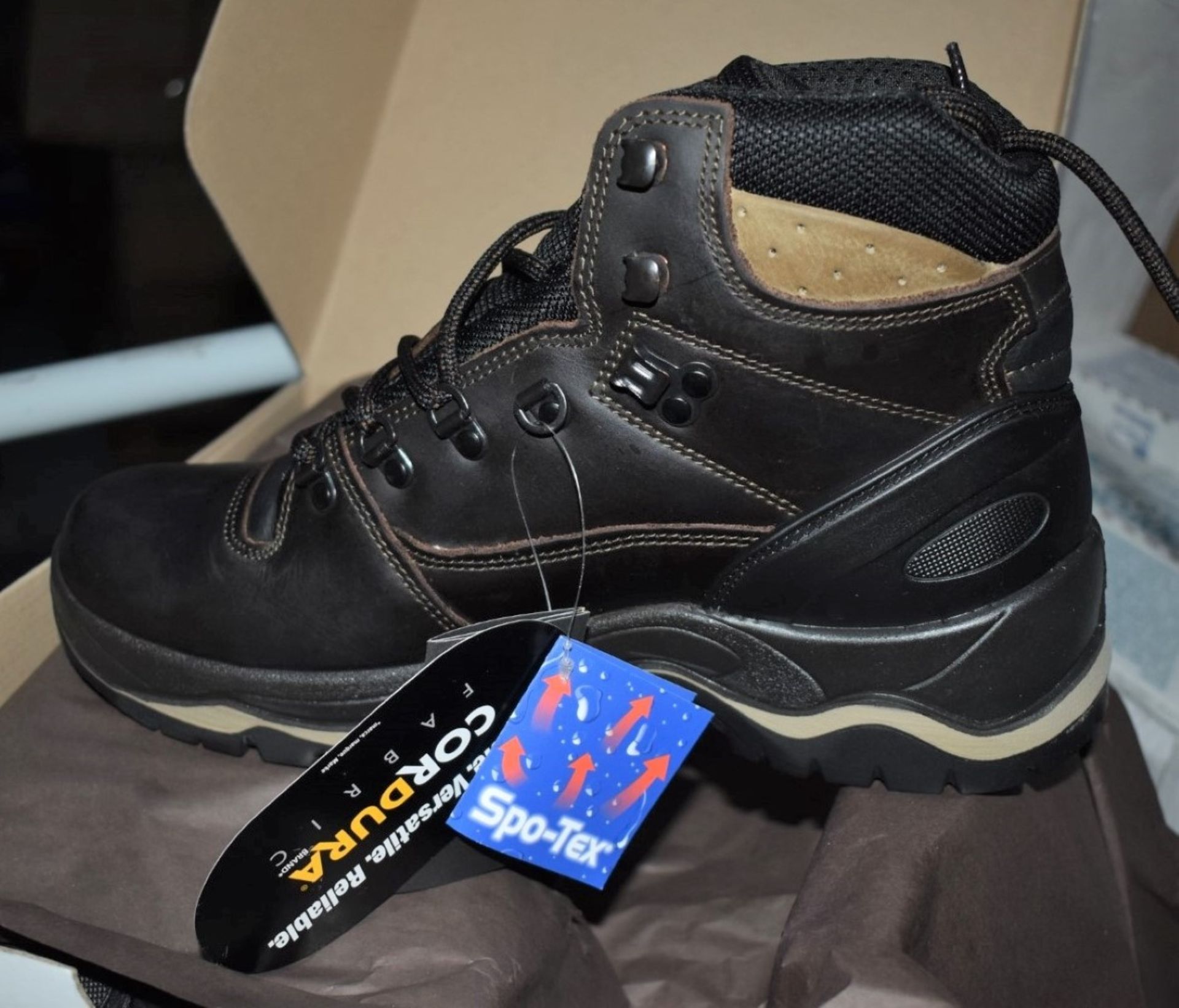1 x Pair of Mens VIBRAM Walking Boots - Outdoor Pro Spo-Tex Trekking Boots With Support System - - Image 3 of 3