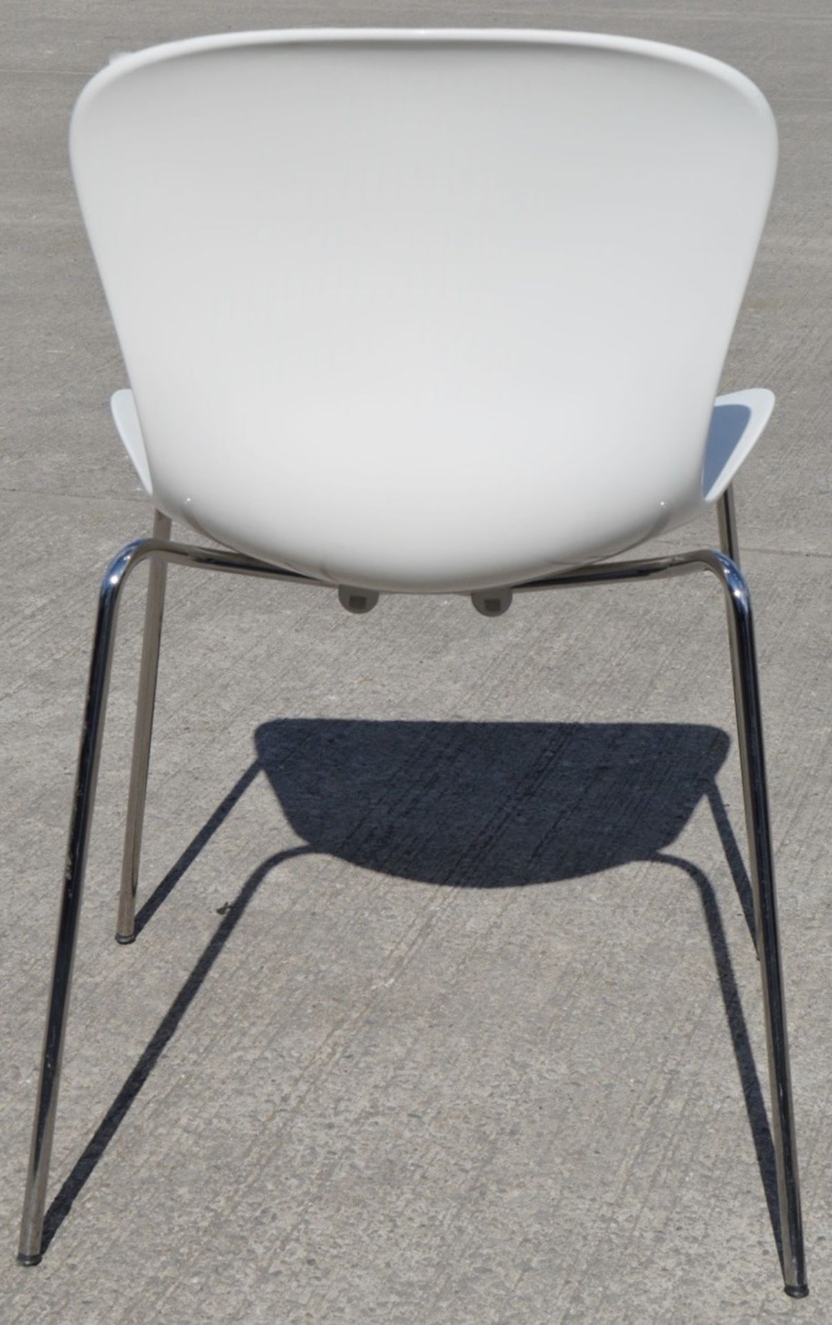 1 x Genuine Fritz Hansen 'Nap' Designer Chair In White & Chrome (KS50) - Dimensions: W48 x D40 x - Image 4 of 6