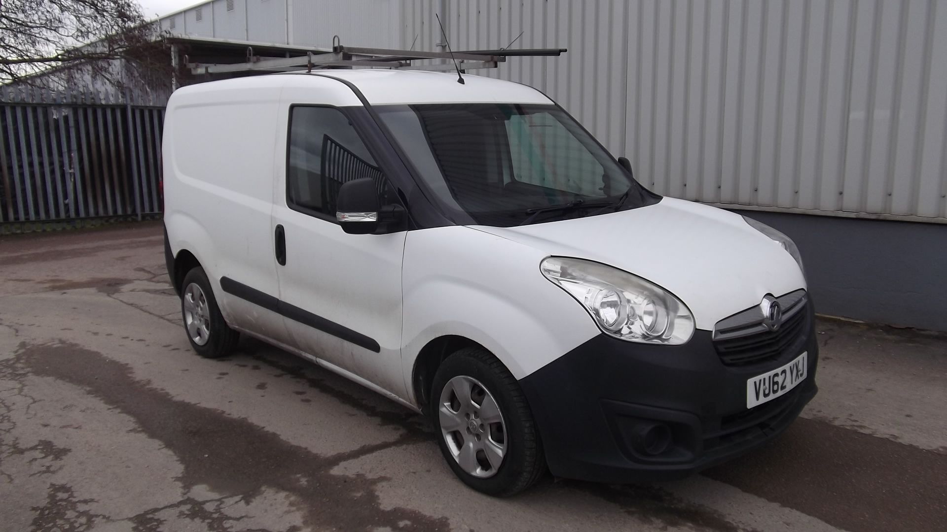 2012 Combo 2000 L1h1 Cdti 1.2 5Dr LCV Panel Van - CL505 - NO VAT ON THE HAMMER - Locatio