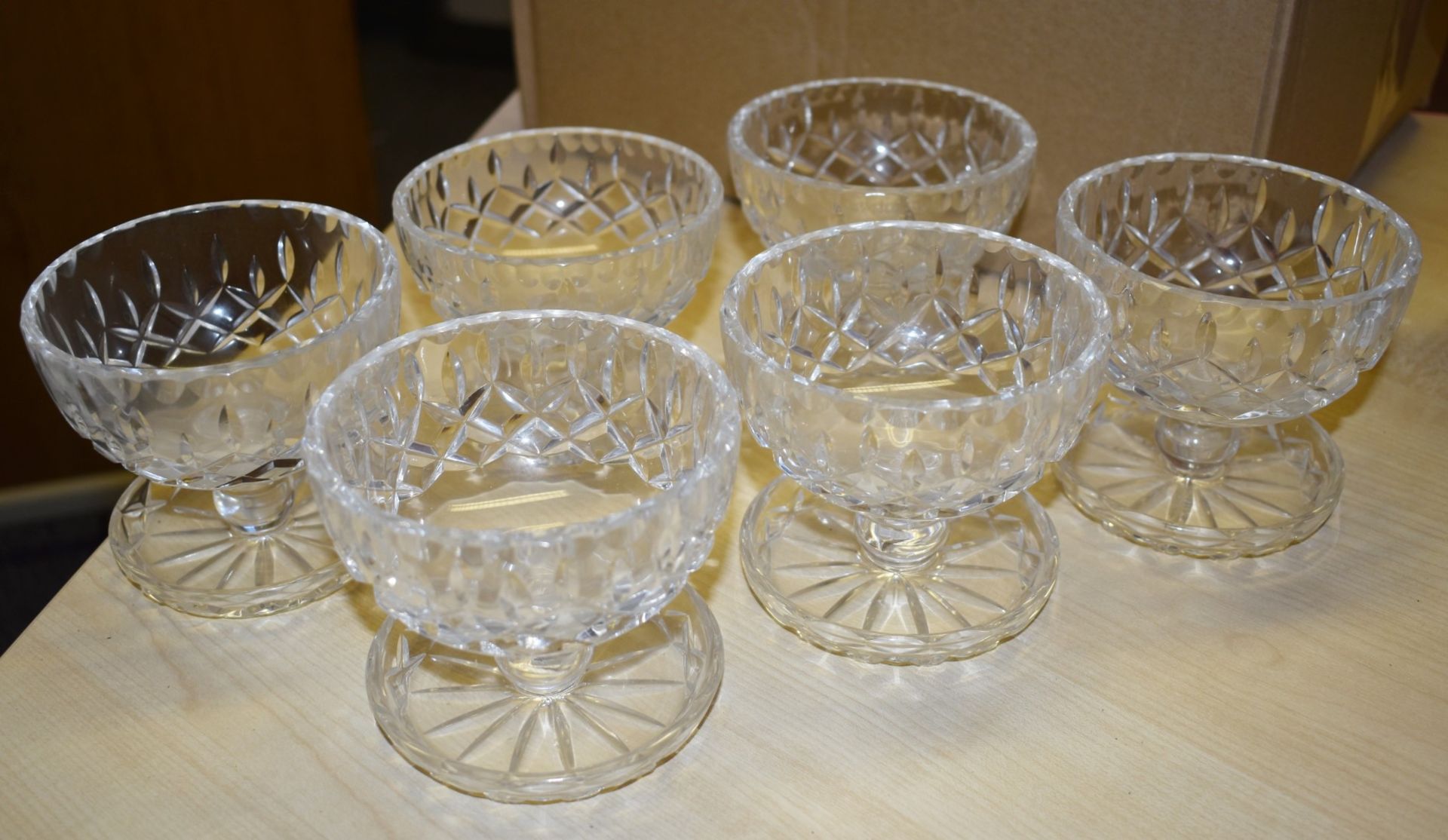 6 x Czechoslovakian Crystal Desert Dishes - Unused - No VAT on the Hammer - CL641 - Location: - Image 2 of 7