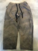 1 x Pair Of Men's Genuine 'Uma Wang' Trousers In Khaki - Size: MEDIUM - Preowned - Ref: JS133 - NO
