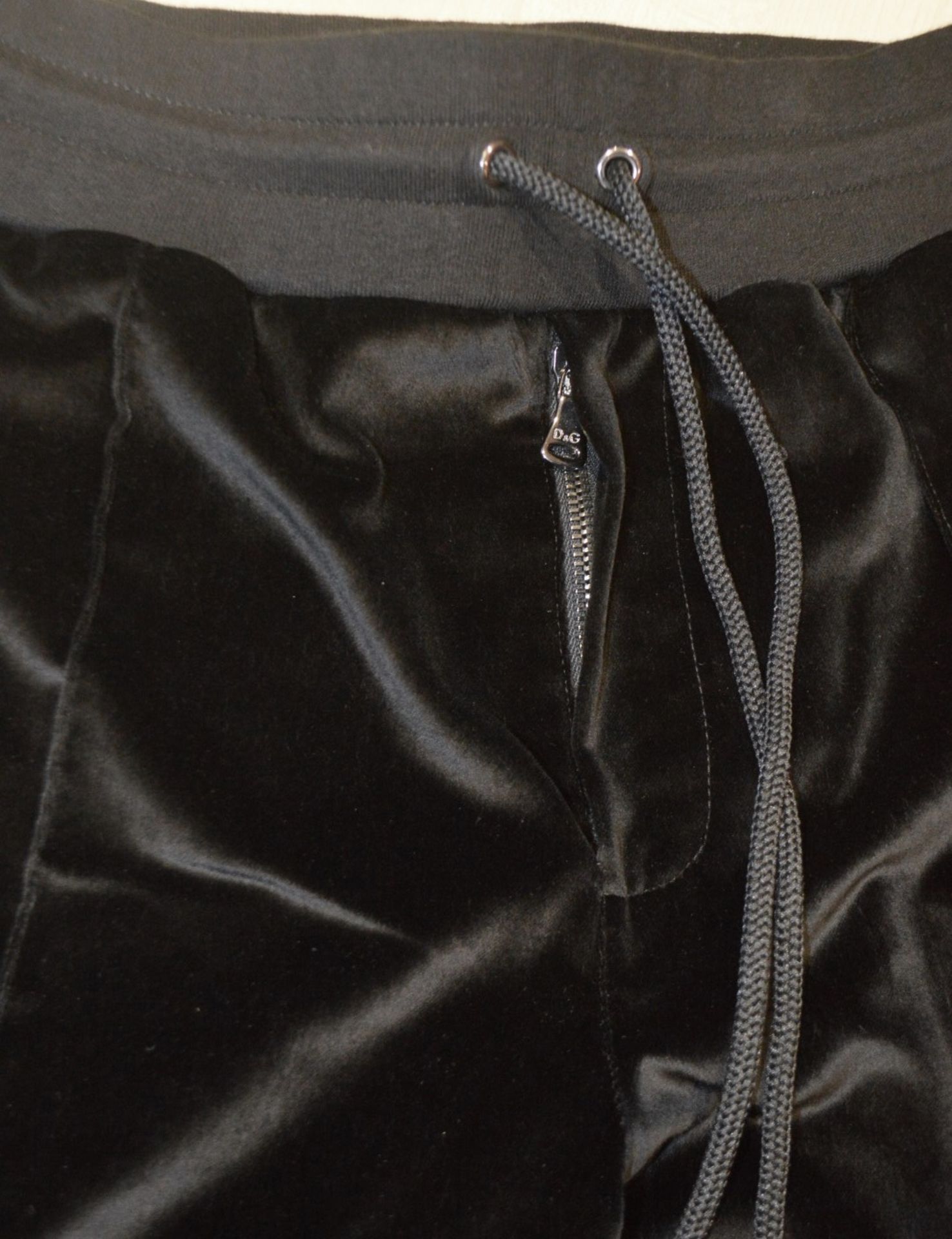 1 x Pair Of Men's Genuine Dolce & Gabbana Trousers In Black Velvet - Size: 46 - Image 4 of 7