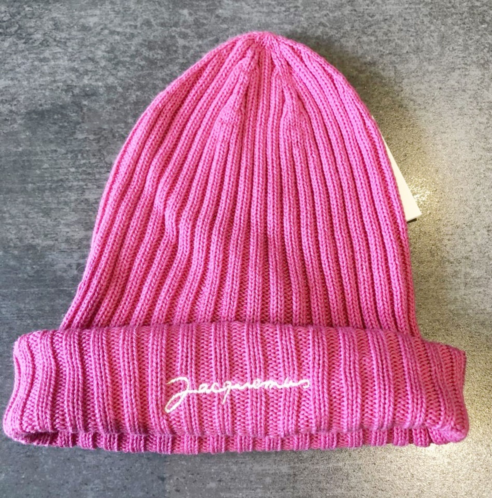 1 x Genuine Jaquemus Hat - Pink - Preowned - Ref: JS212 - NO VAT ON THE HAMMER - CL645 - Location: