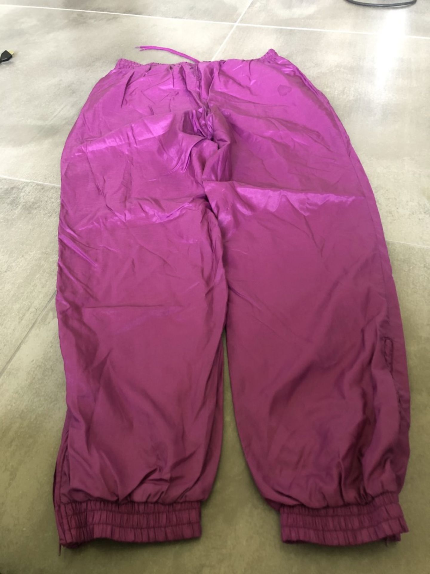 1 x Men's Genuine Vintage Nike Shell Suit In Purple/Navy/Red - Size (EU/UK): L/L - Preowned - Ref: - Image 7 of 10