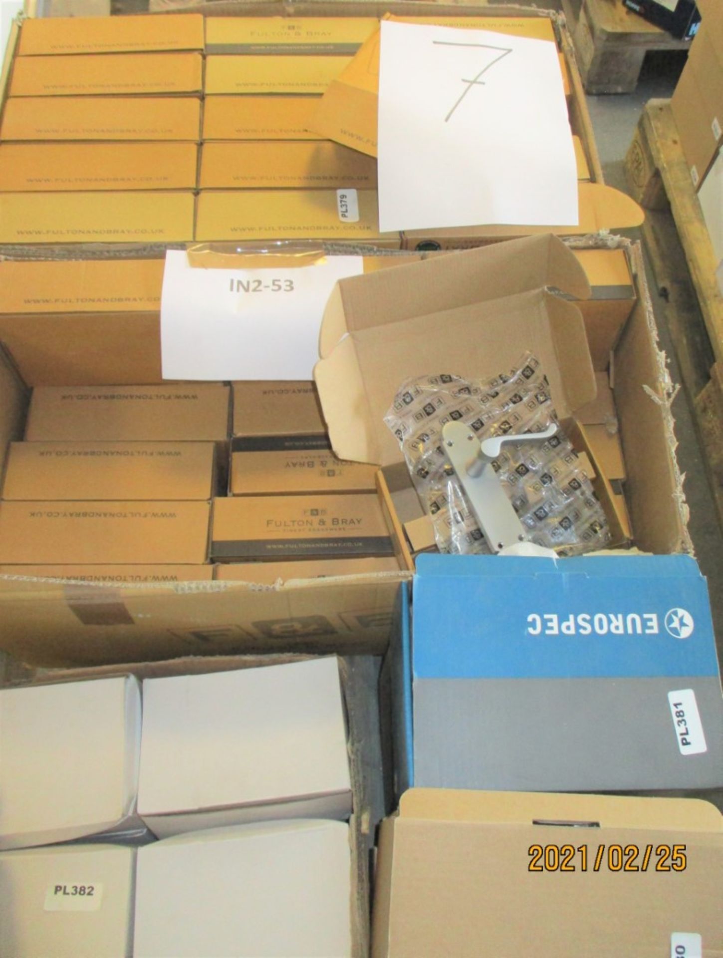1 x Assorted Pallet Lot From Ironmongery Hardware Retailer - Unused Stock - CL538 - Ref: Pallet