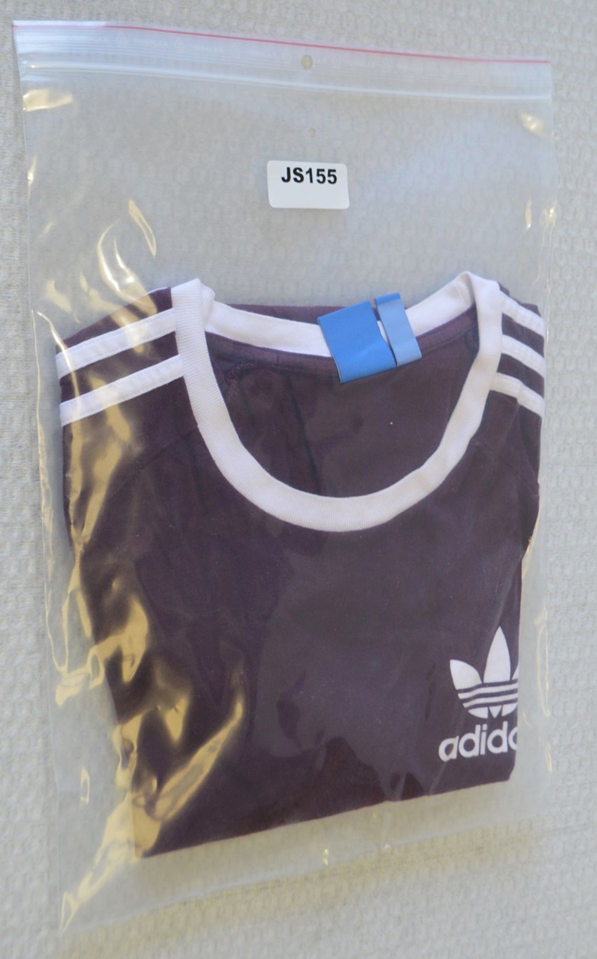 1 x Men's Genuine Adidas T-Shirt In Burgundy - Size (EU/UK): L/L - Preowned - Ref: JS155 - NO VAT ON - Image 5 of 5