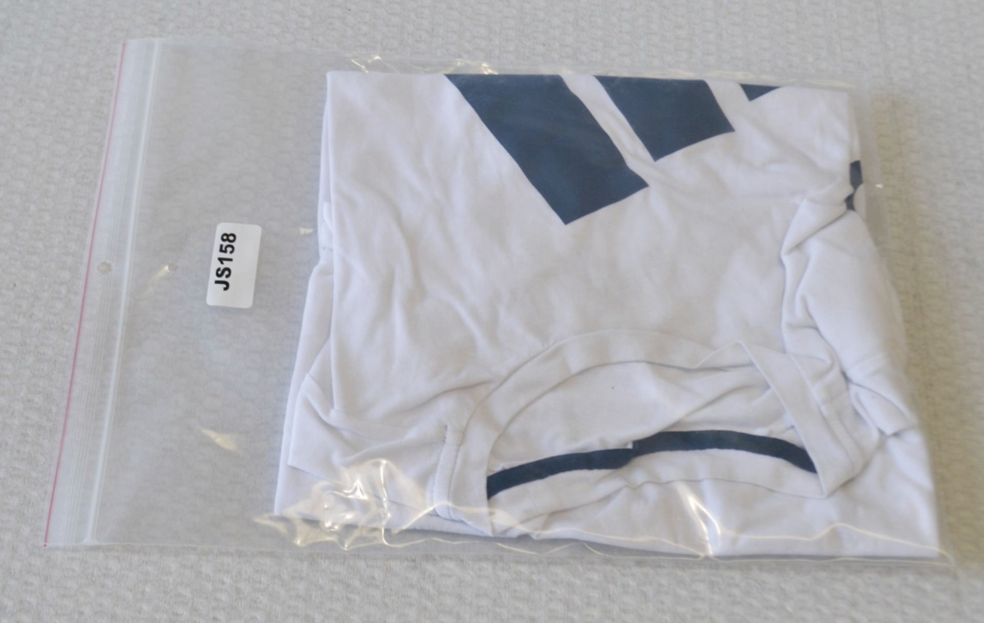 1 x Men's Genuine Adidas T-Shirt In White - Preowned - Ref: JS158 - NO VAT ON THE HAMMER - CL645 - - Image 3 of 3
