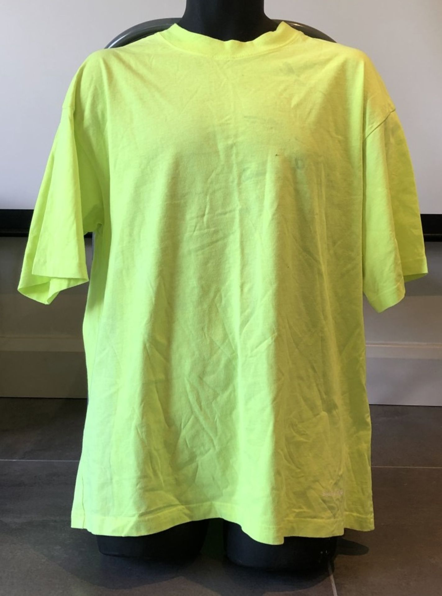 1 x Men's Genuine Desiner Balenciaga T-Shirt In Neon Green/Yellow - Preowned - Ref: JS167 - NO VAT