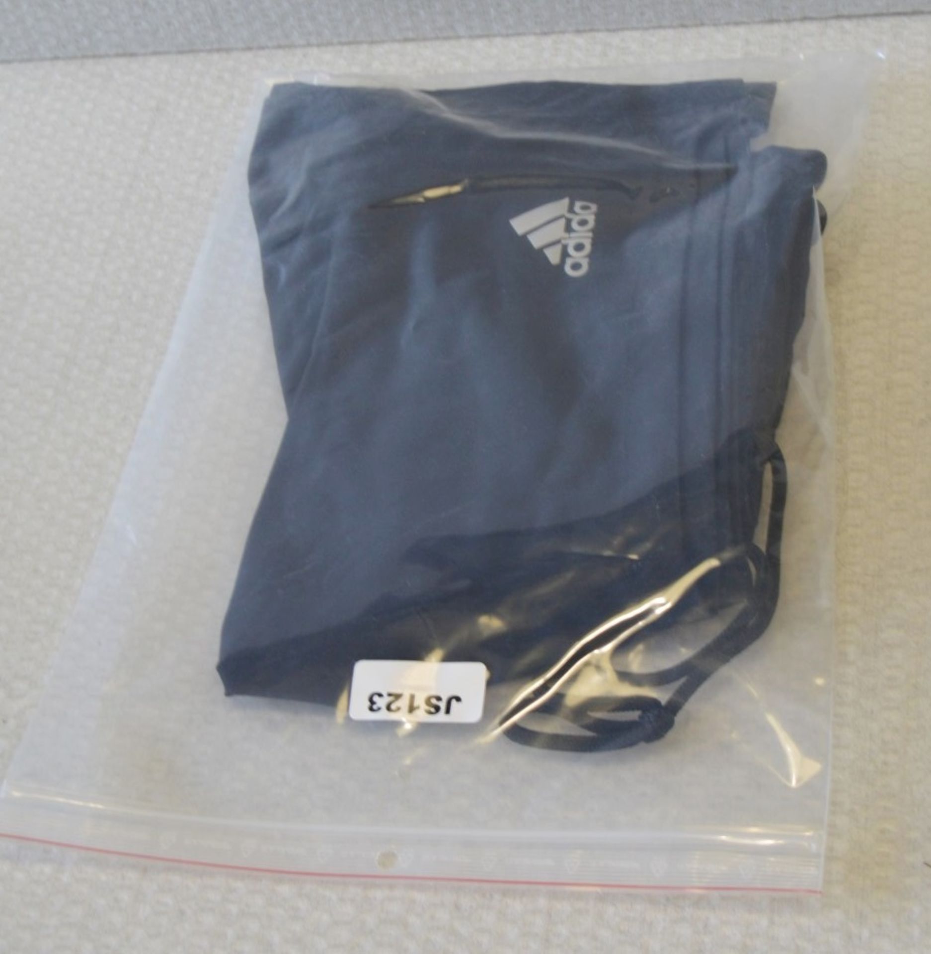 4 x Assorted Pairs Of Men's Genuine Adidas Shorts - AllIn Black - Sizes: L-XL - Preowned - Image 21 of 23