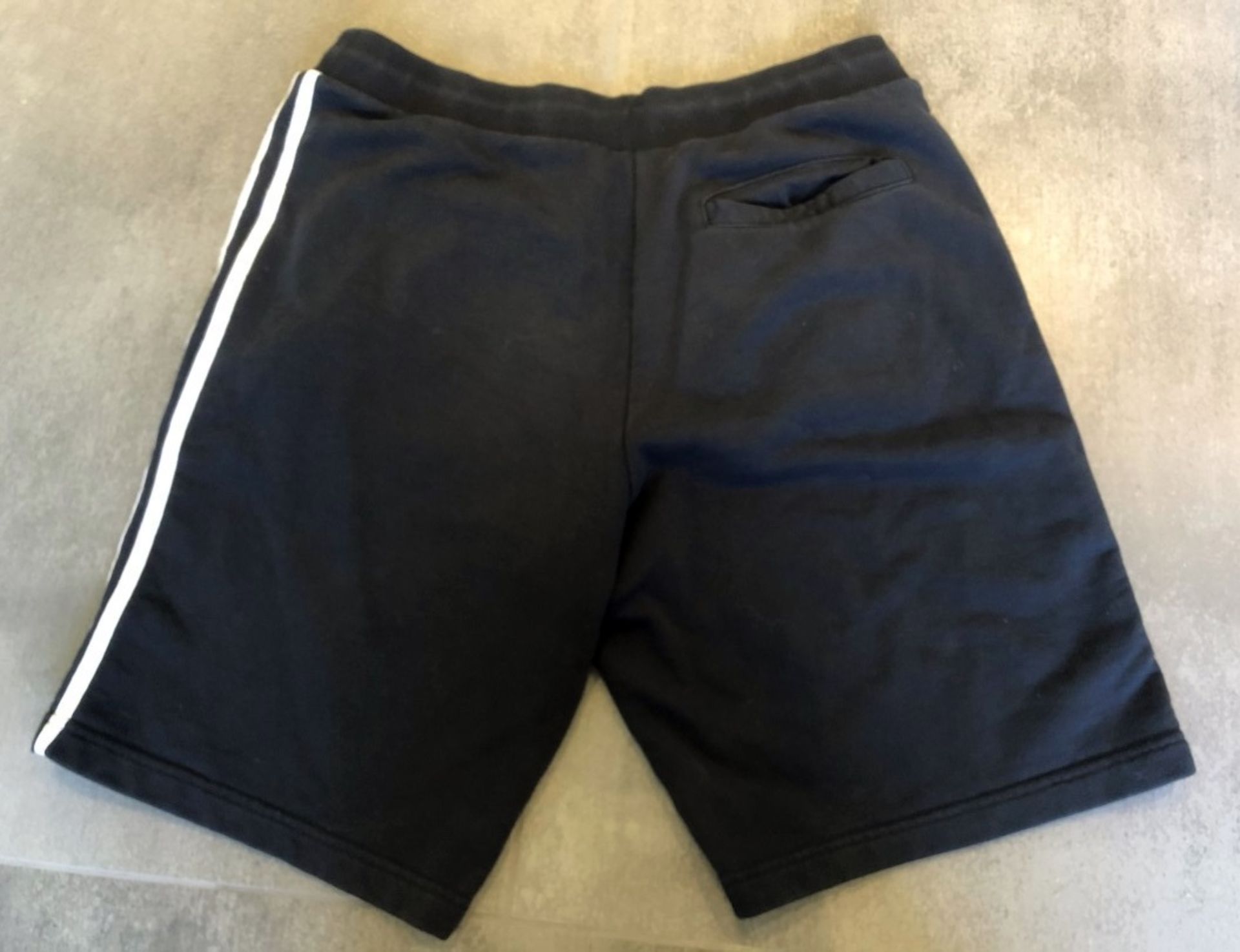 4 x Assorted Pairs Of Men's Genuine Adidas Shorts - AllIn Black - Sizes: L-XL - Preowned - Image 10 of 23