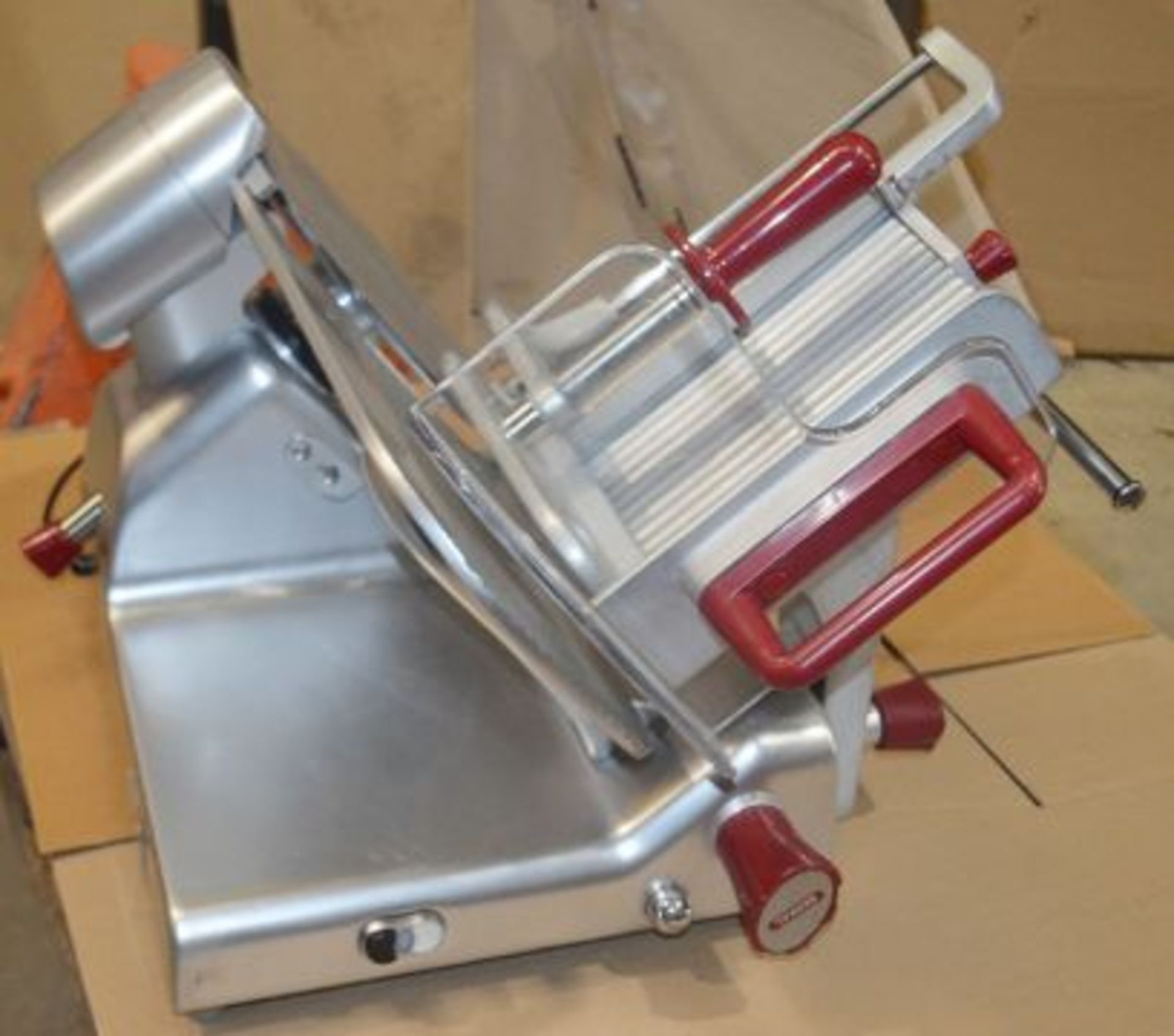 1 x AVERY BERKEL Commercial Meat Slicer In Stainless Steel - Dimensions: H54 x W52 x D42cm - Very - Image 3 of 3