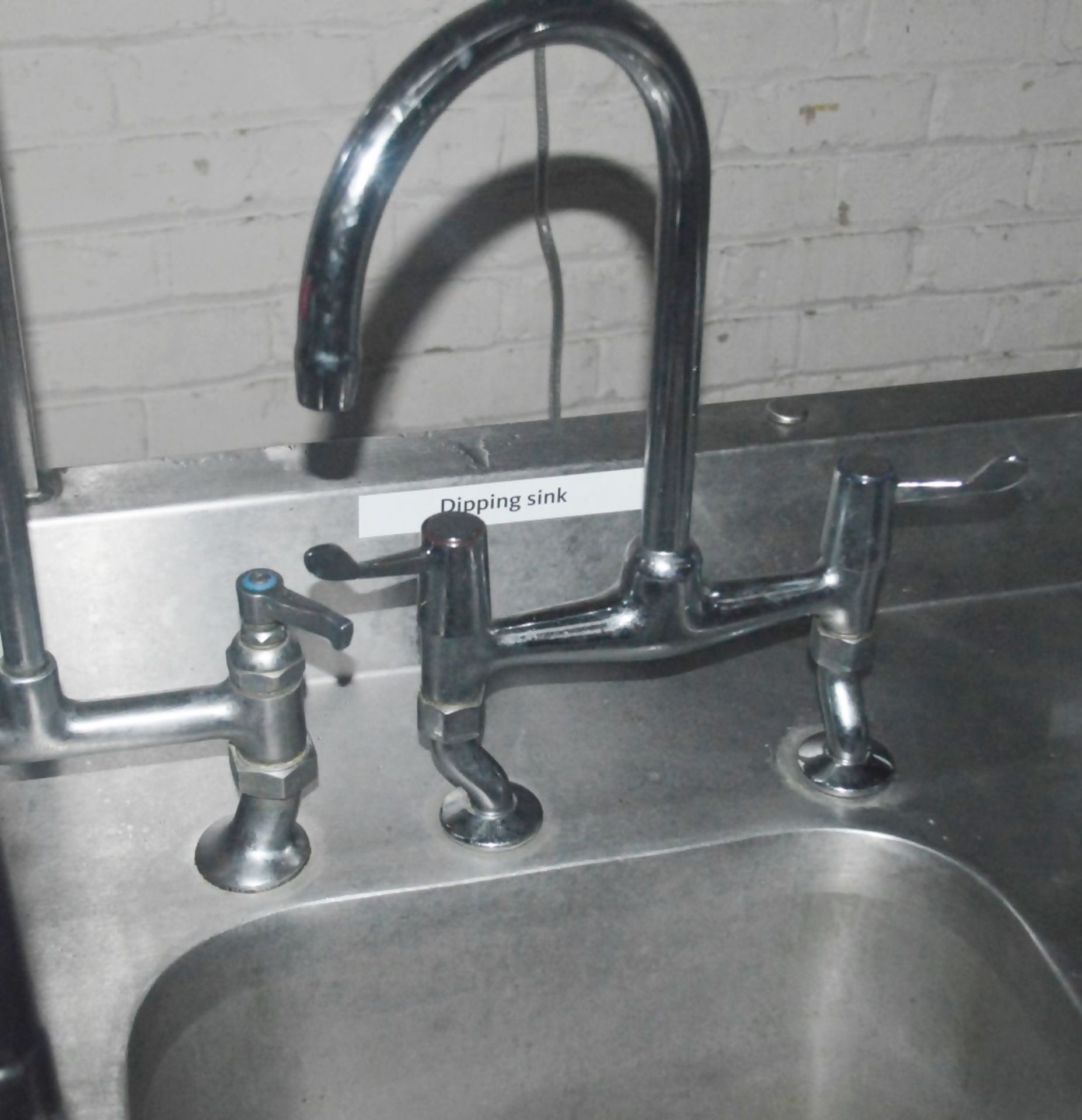 1 x Stainless Steel Commercial Kitchen Triple Pot Wash Sink Unit With Spray Arm - Dimensions: H97 - Image 3 of 9